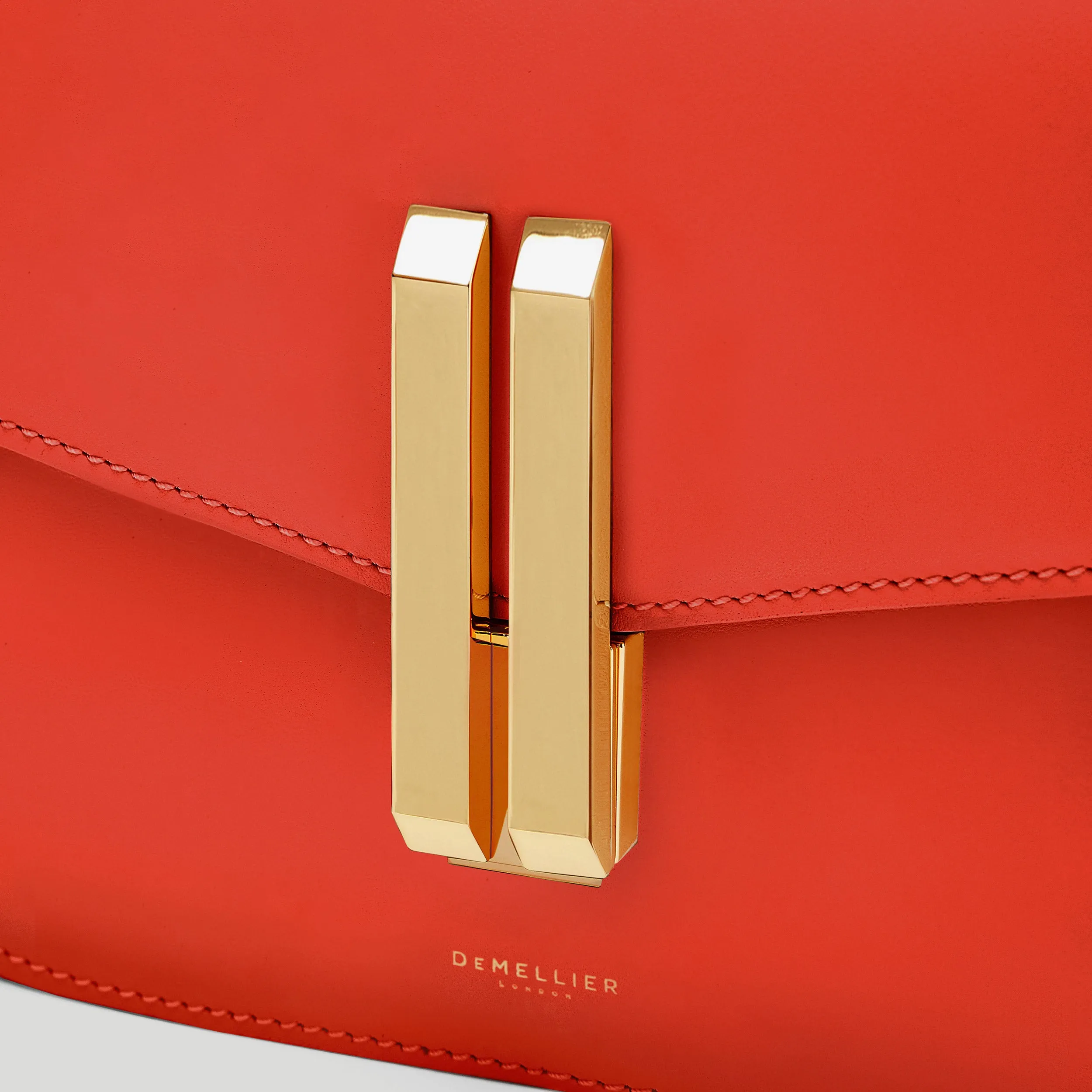 The Vancouver sold by DeMellier product image thumbnail 2