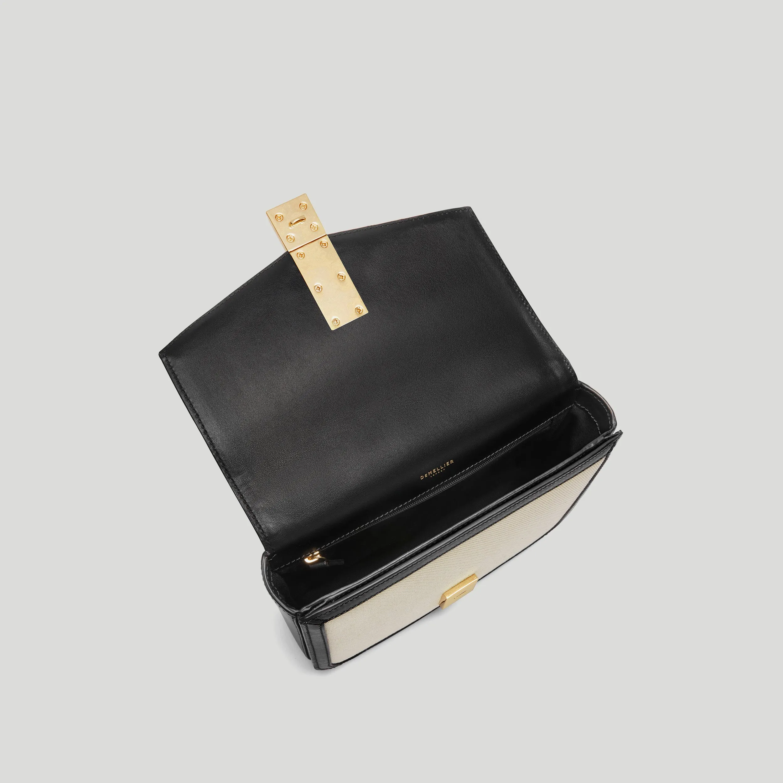 The Vancouver sold by DeMellier product image thumbnail 4