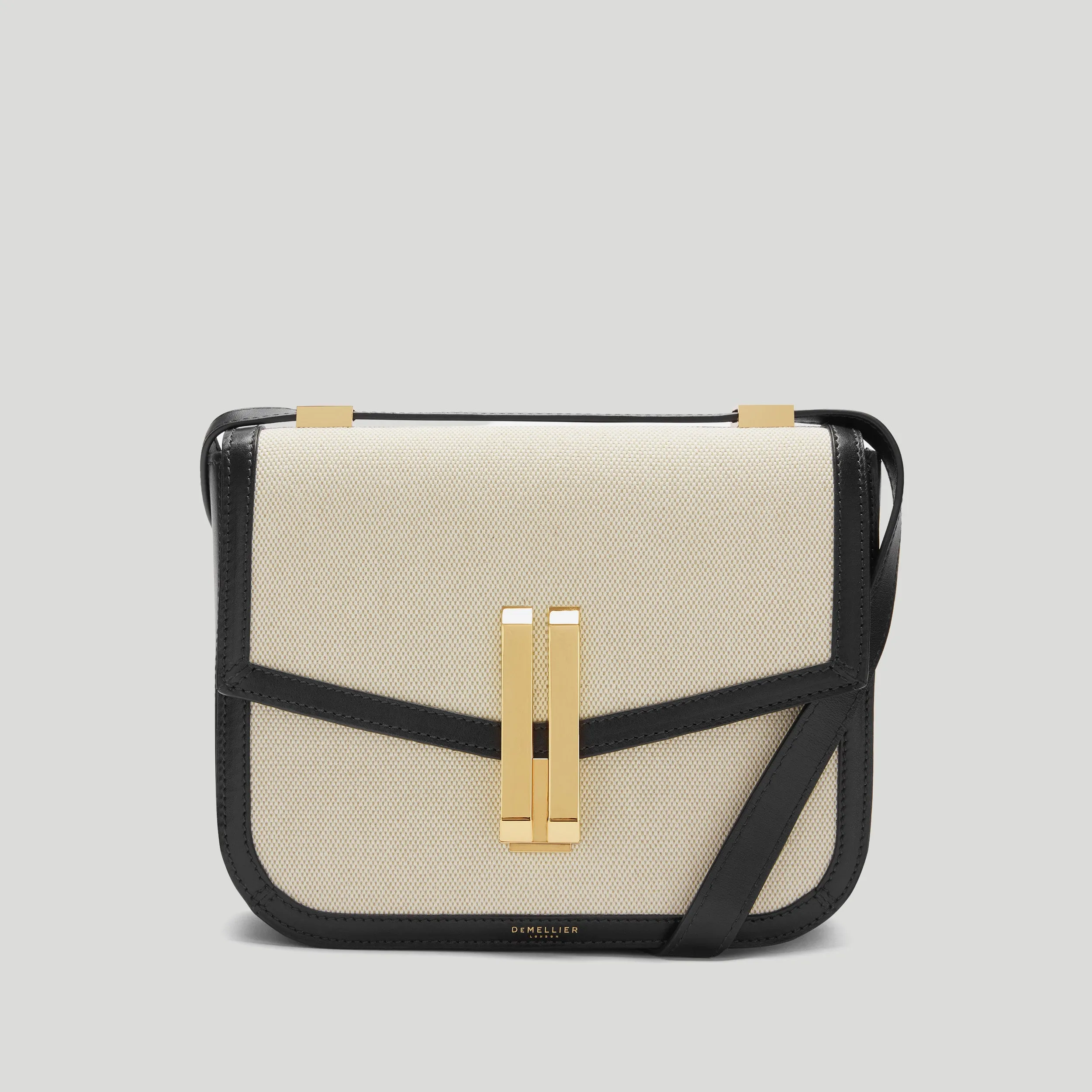 The Vancouver sold by DeMellier