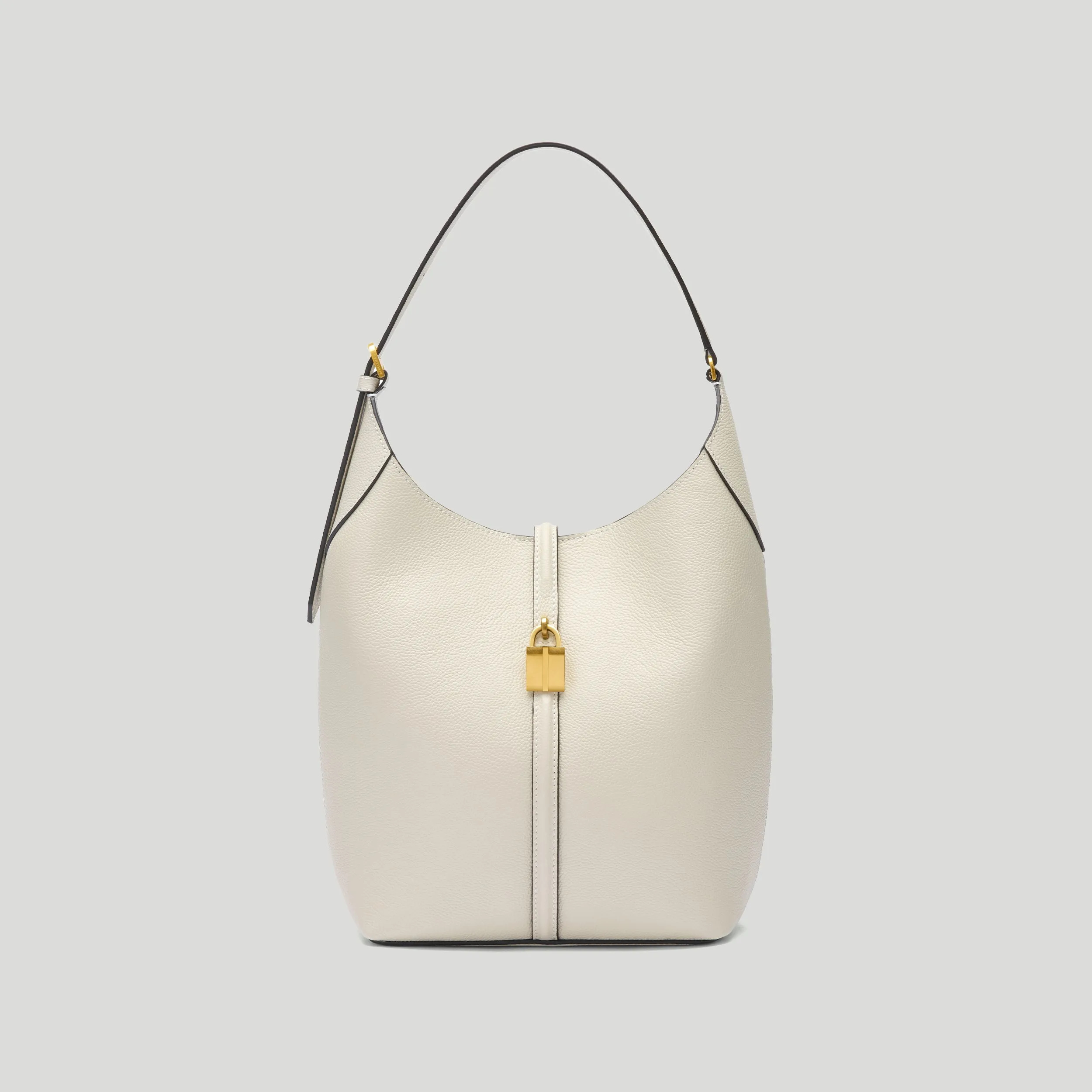 The Siena Bucket sold by DeMellier