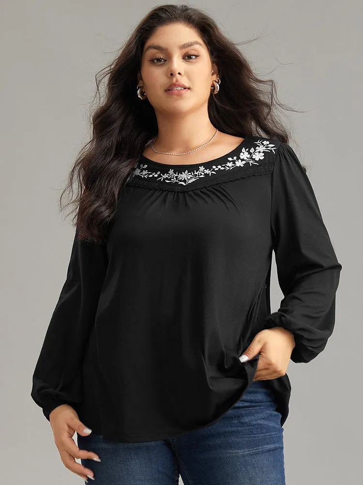 Floral Embroidered Gathered Elastic Cuffs T-shirt sold by Bloomchic product image thumbnail 2