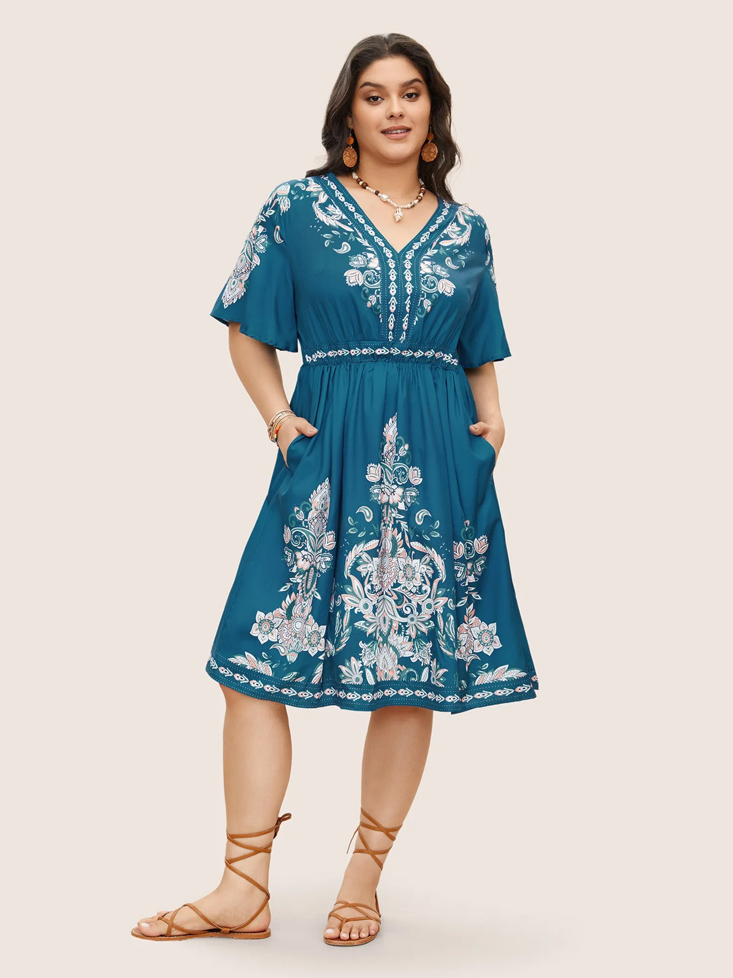 Bandana Print Ruffle Sleeve V Neck Pocket Knee Dress sold by Bloomchic product image thumbnail 2