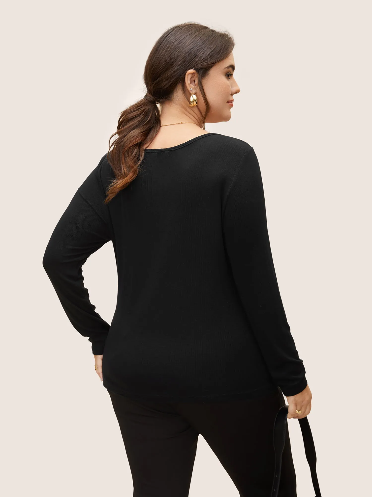 V-notch Solid Knit T-shirt sold by Bloomchic product image thumbnail 2