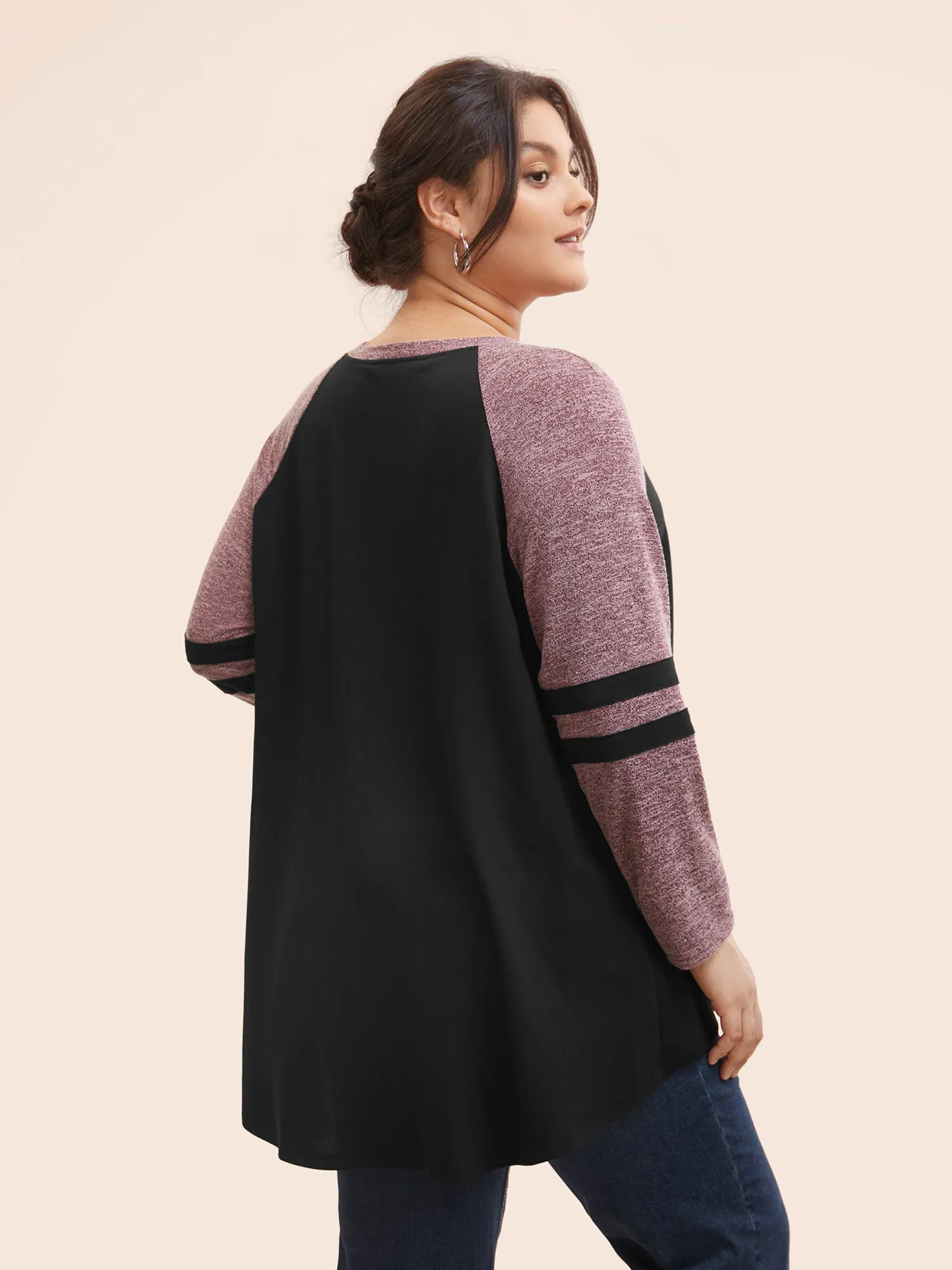 Striped Contrast Pocket Raglan Sleeve High Low Hem Sweatshirt sold by Bloomchic product image thumbnail 4