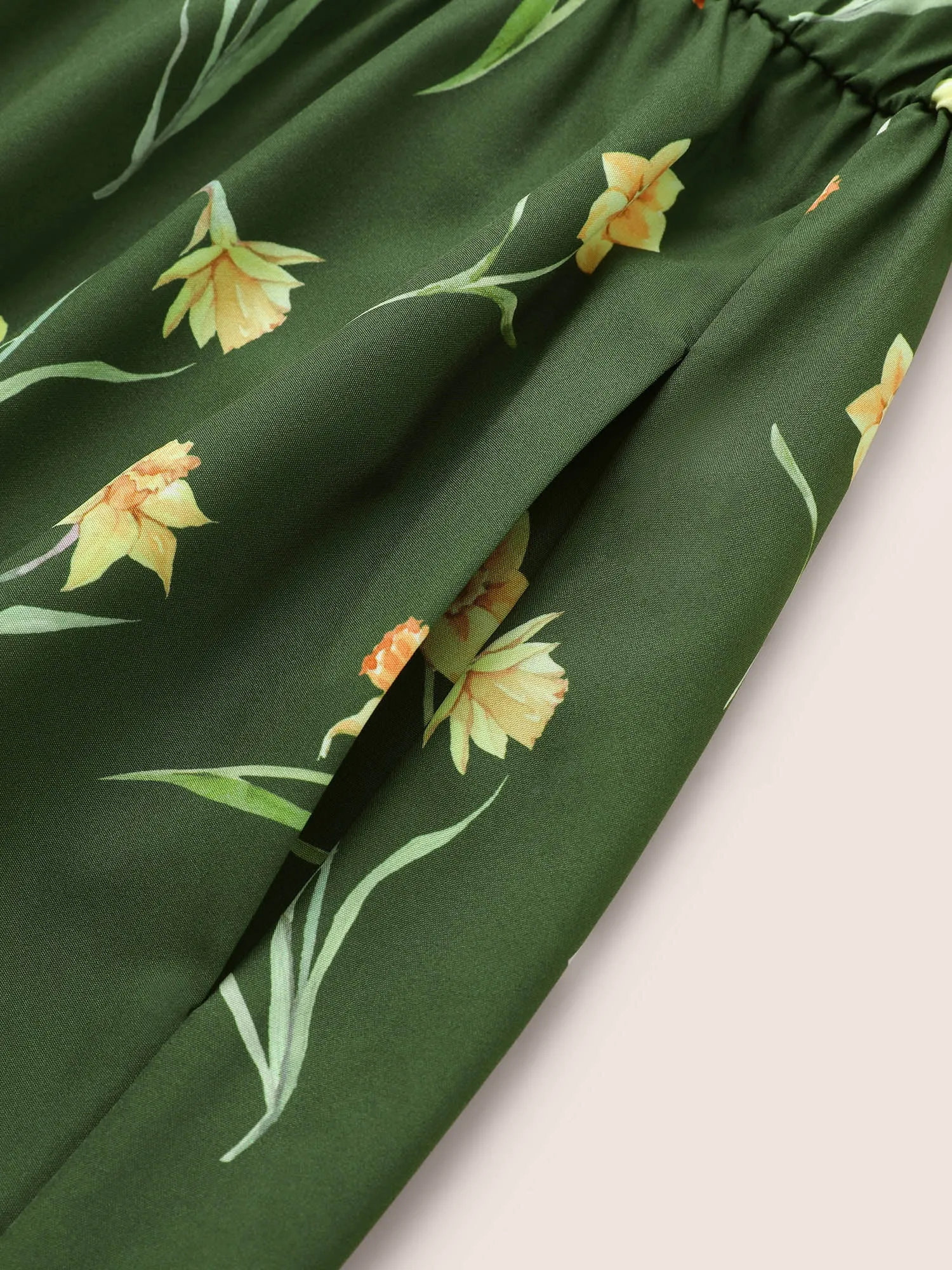 Floral Print Gathered Elastic Waist Midi Dress sold by Bloomchic product image thumbnail 5