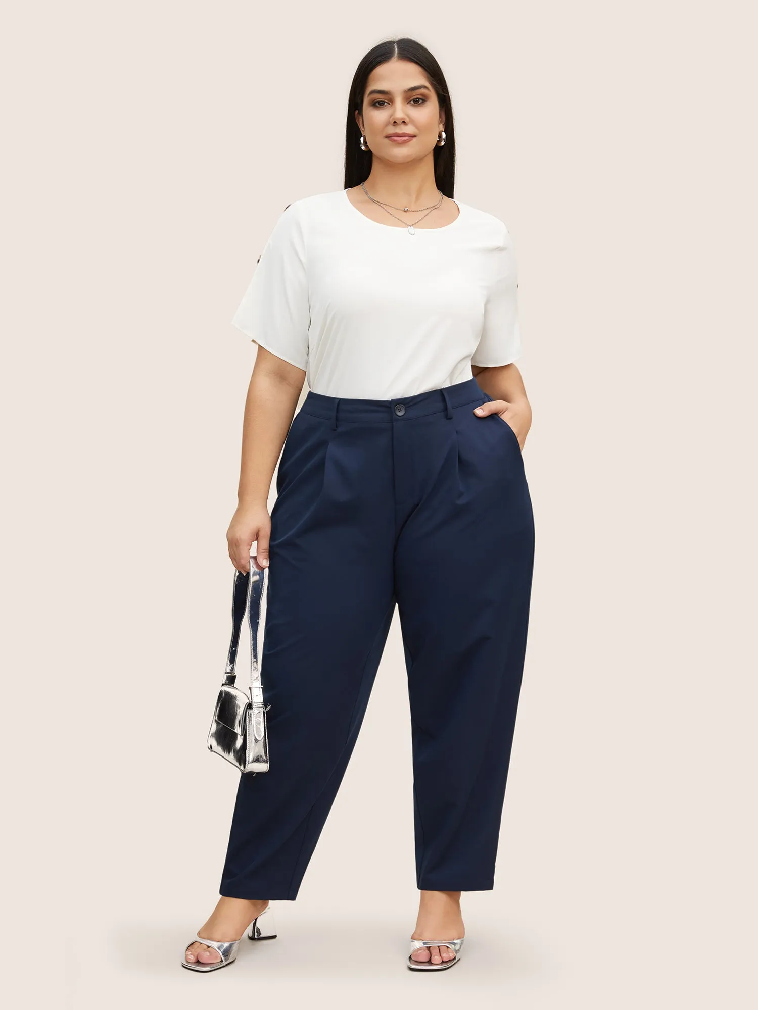 Plain Pleated Pocket High Rise Pants sold by Bloomchic product image thumbnail 3