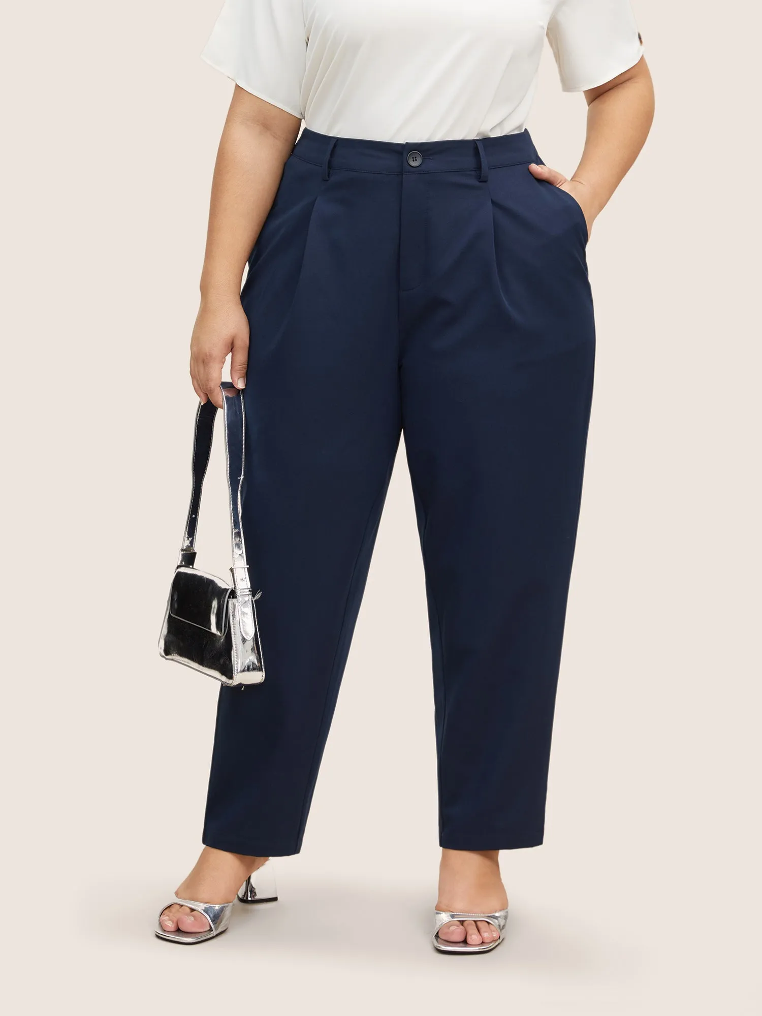 Plain Pleated Pocket High Rise Pants sold by Bloomchic