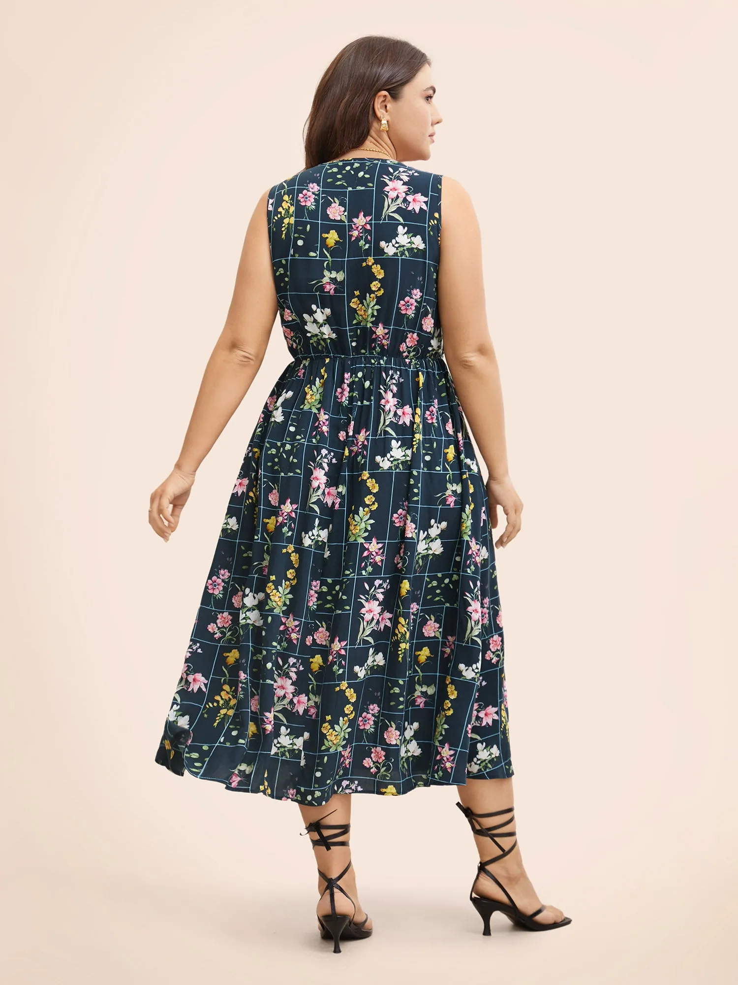 Floral Print V Neck Sleeveless Gathered Dress sold by Bloomchic product image thumbnail 4