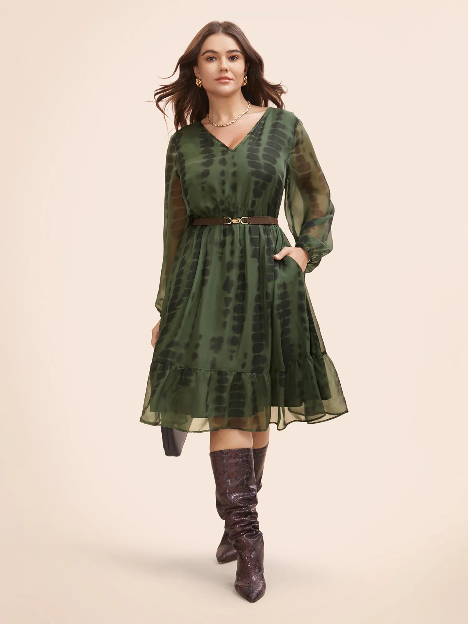 Geometric Mesh Lantern Sleeve Midi Dress sold by Bloomchic product image thumbnail 2