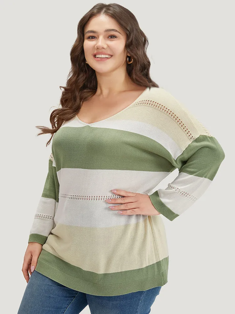 Supersoft Essentials Colorblock Eyelet Batwing Sleeve Pullover sold by Bloomchic product image thumbnail 4