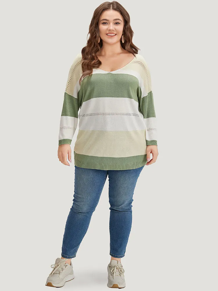 Supersoft Essentials Colorblock Eyelet Batwing Sleeve Pullover sold by Bloomchic product image thumbnail 5