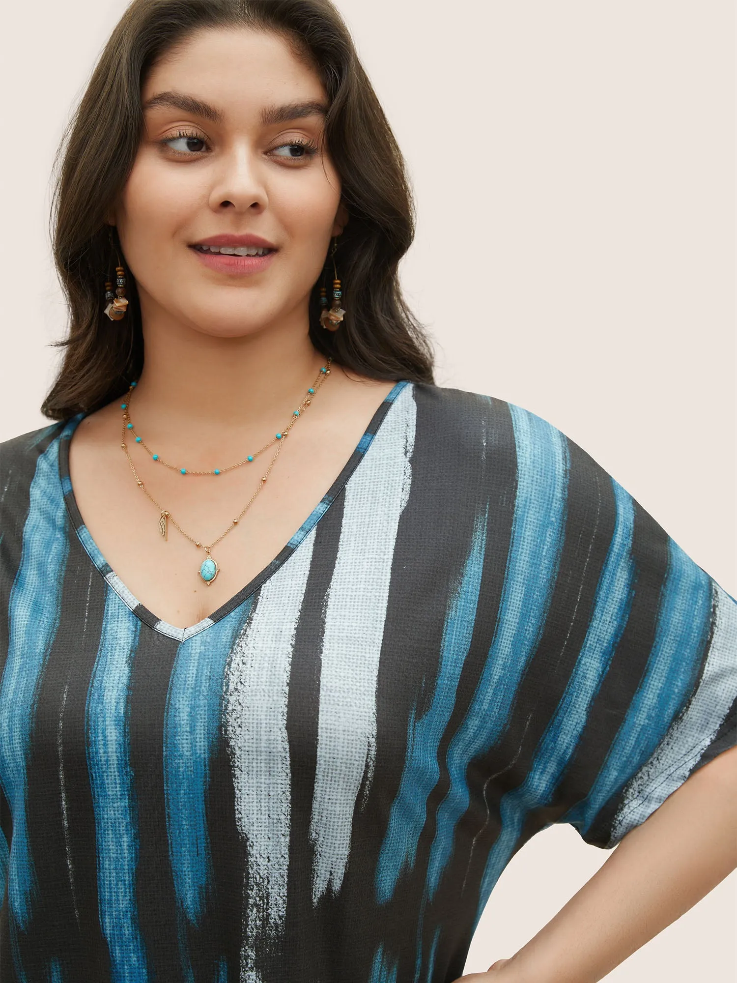 Striped Contrast Dolman Sleeve V Neck T-shirt sold by Bloomchic product image thumbnail 4