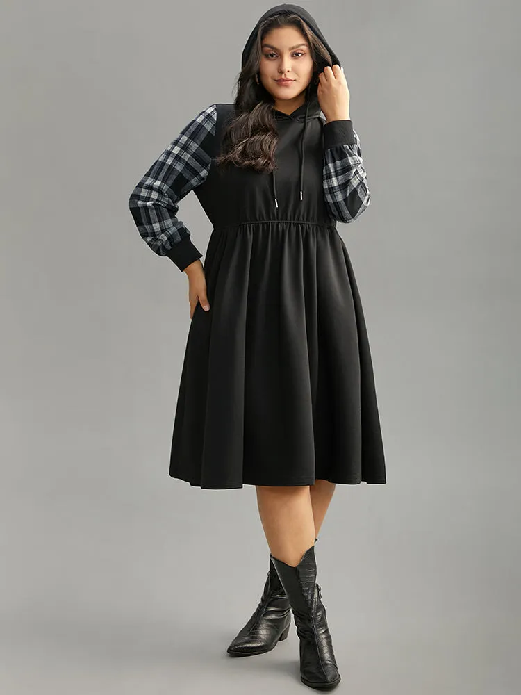 Plaid Patchwork Drawstring Pocket Hooded Dress sold by Bloomchic product image thumbnail 3