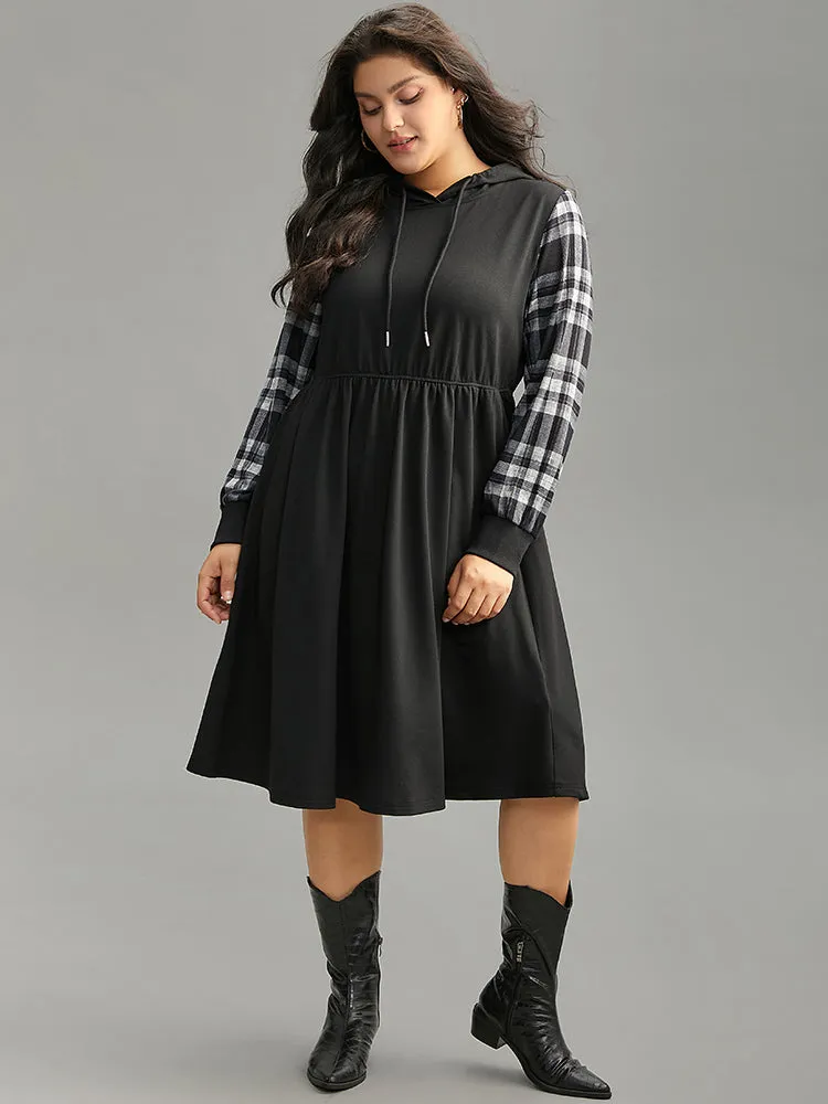 Plaid Patchwork Drawstring Pocket Hooded Dress sold by Bloomchic product image thumbnail 5