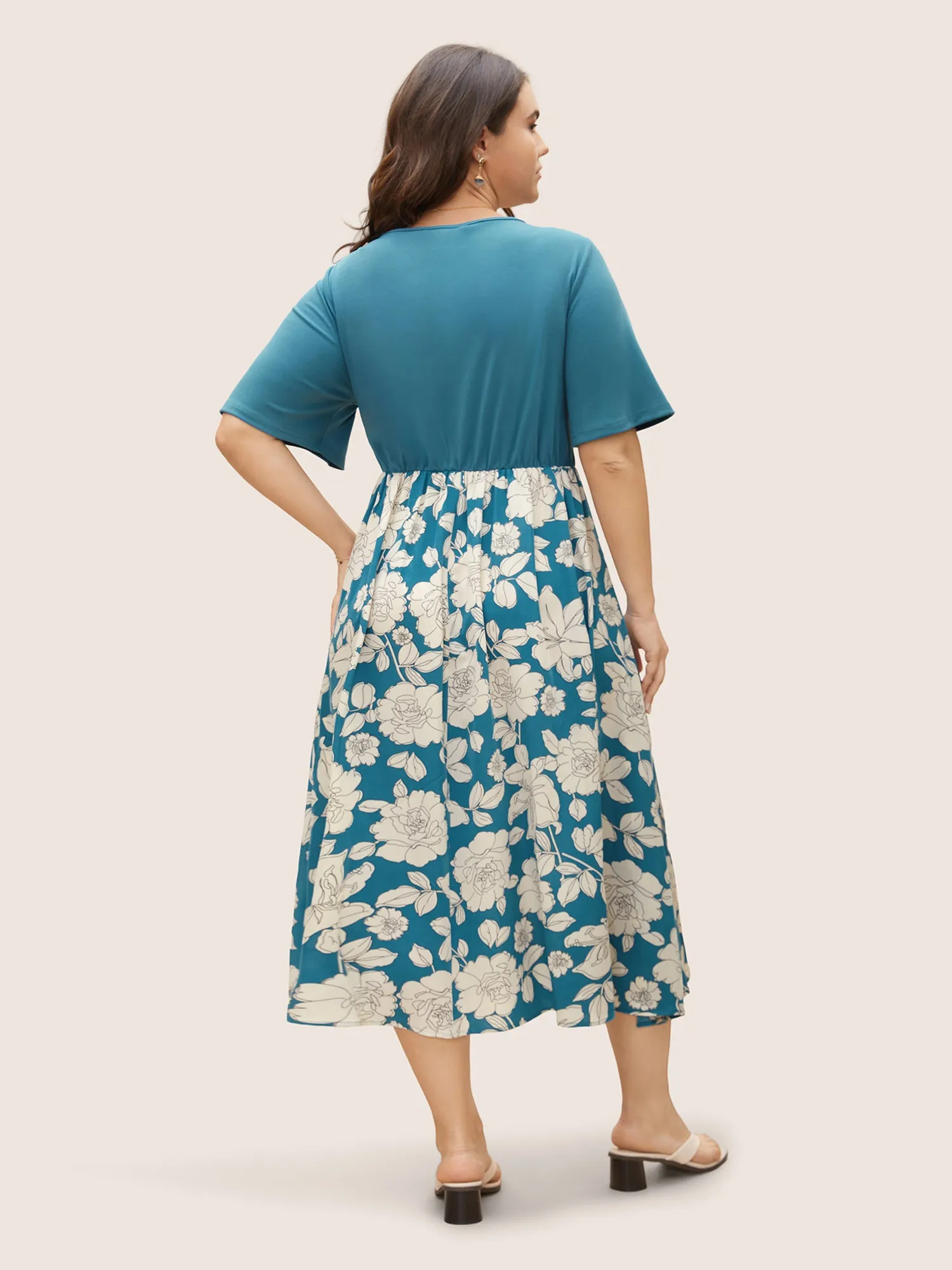 Floral Patchwork Twist Front Midi Dress sold by Bloomchic product image thumbnail 4