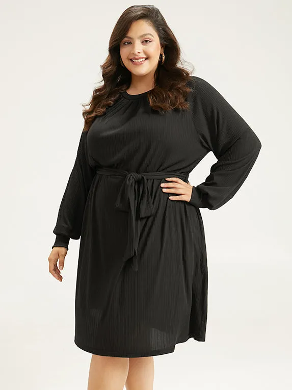 Rib Knit Solid Pocket Pleated Belted Dress sold by Bloomchic product image thumbnail 3