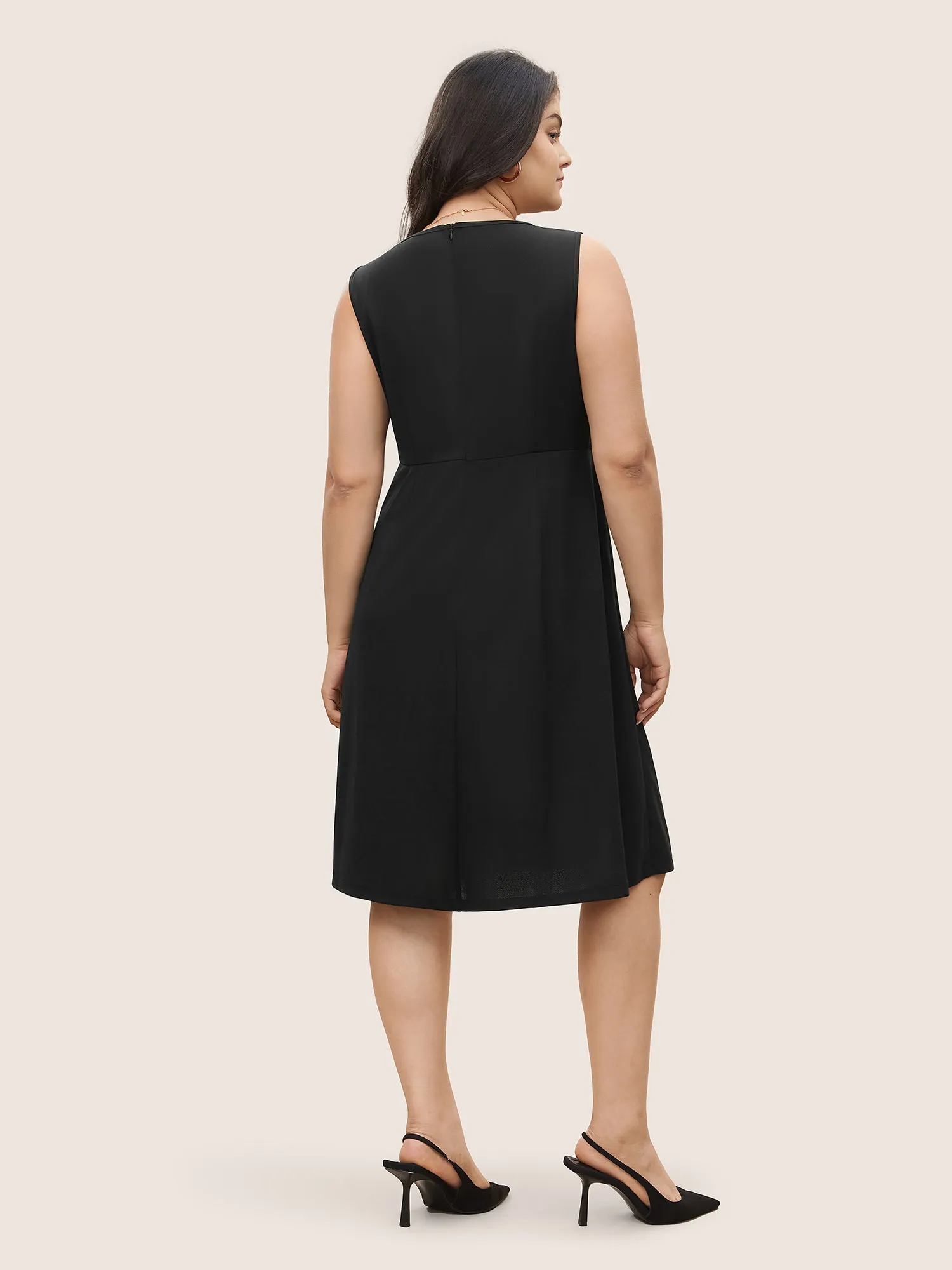 Plain Sleeveless Button Detail Pocket Dress sold by Bloomchic product image thumbnail 3