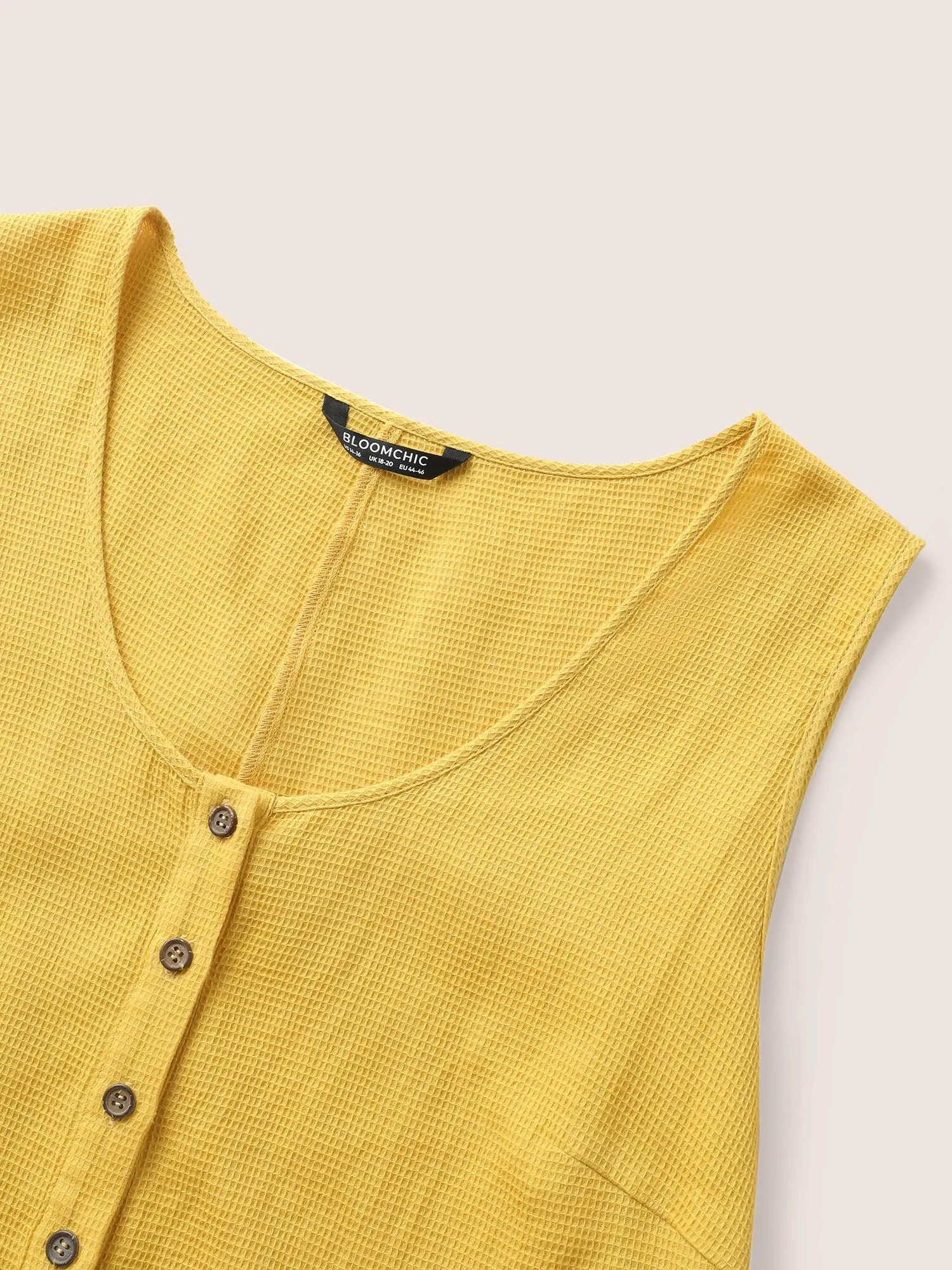 Solid Textured Scoop Neck Patched Pocket Jumpsuit sold by Bloomchic product image thumbnail 5