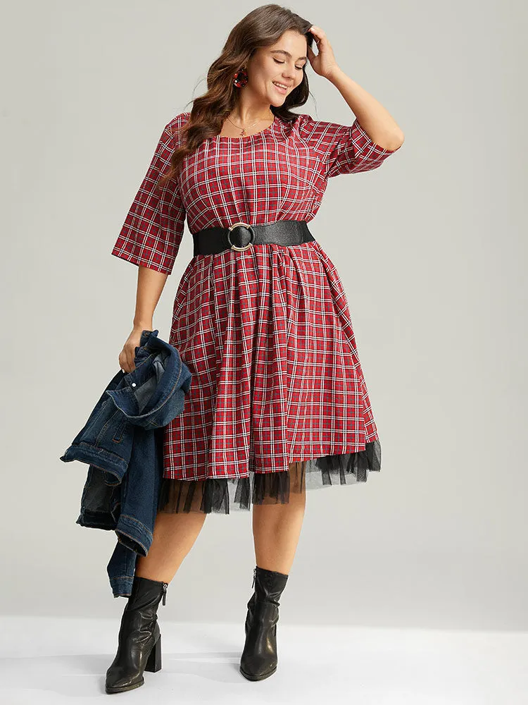 Christmas Plaid Mesh Patchwork Pleated Dress sold by Bloomchic product image thumbnail 2
