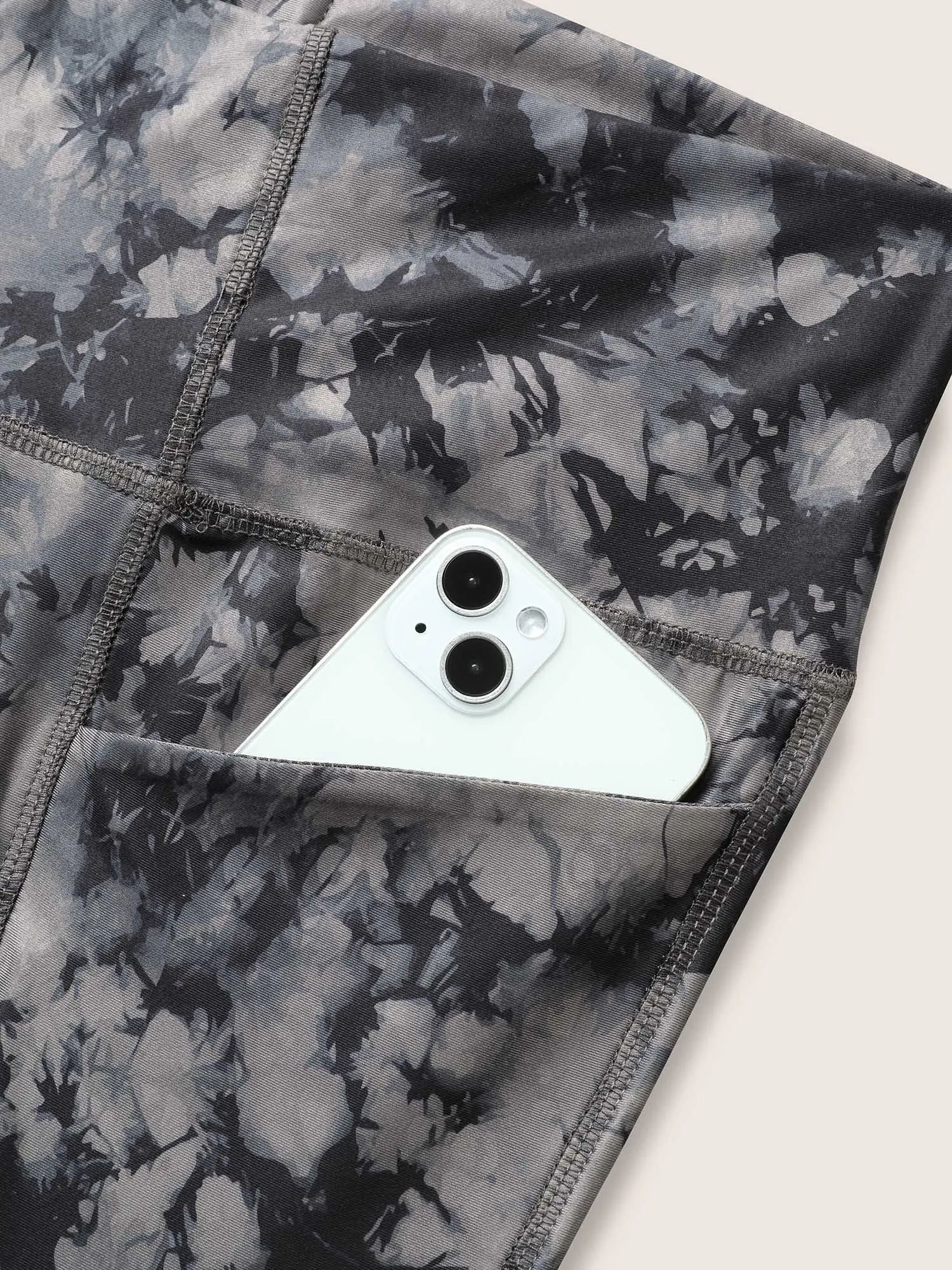 Tie Dye Pocket Wideband Waist Leggings sold by Bloomchic product image thumbnail 5