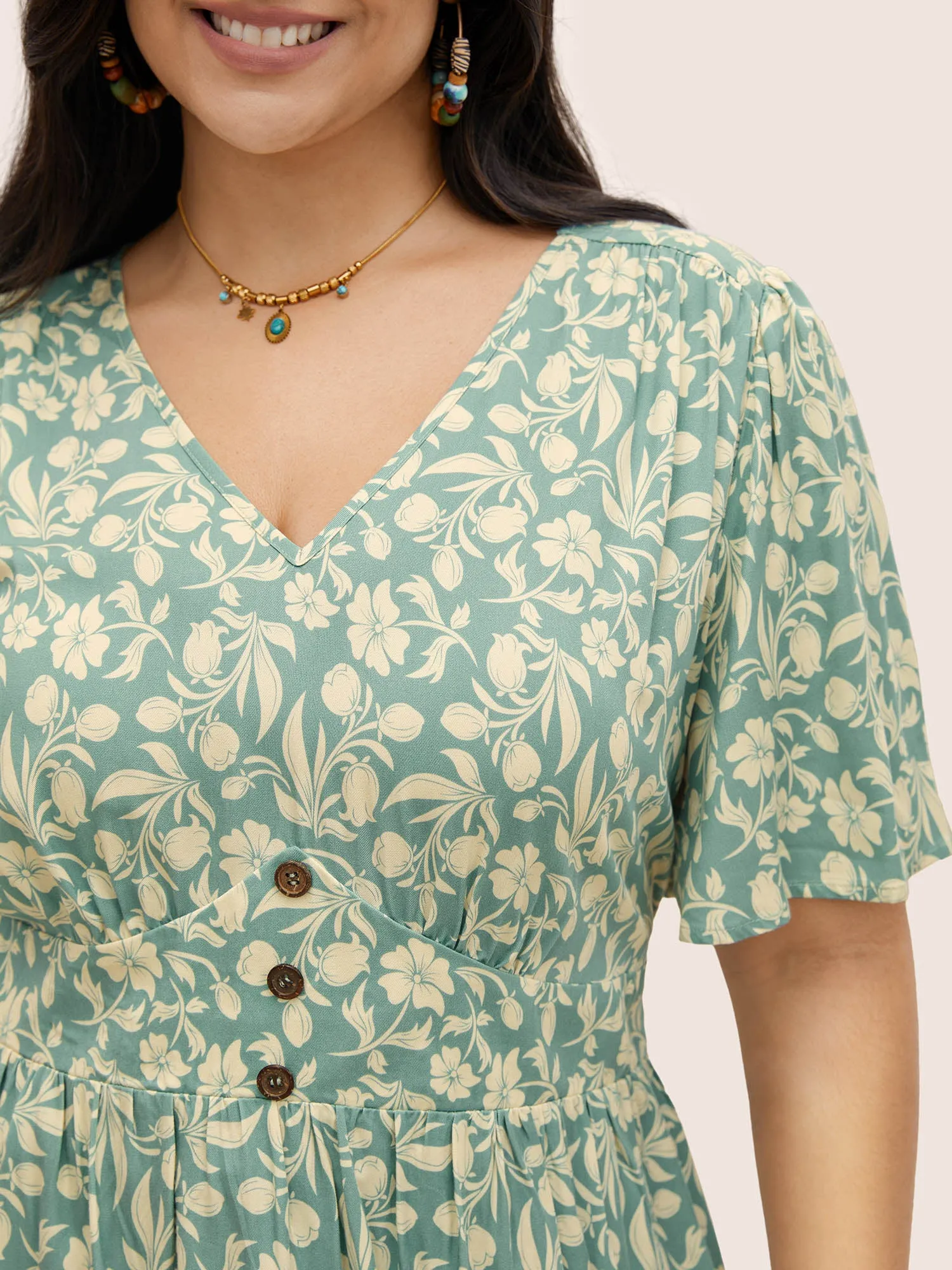 Floral Gathered Button Detail Flutter Sleeve Blouse sold by Bloomchic product image thumbnail 3