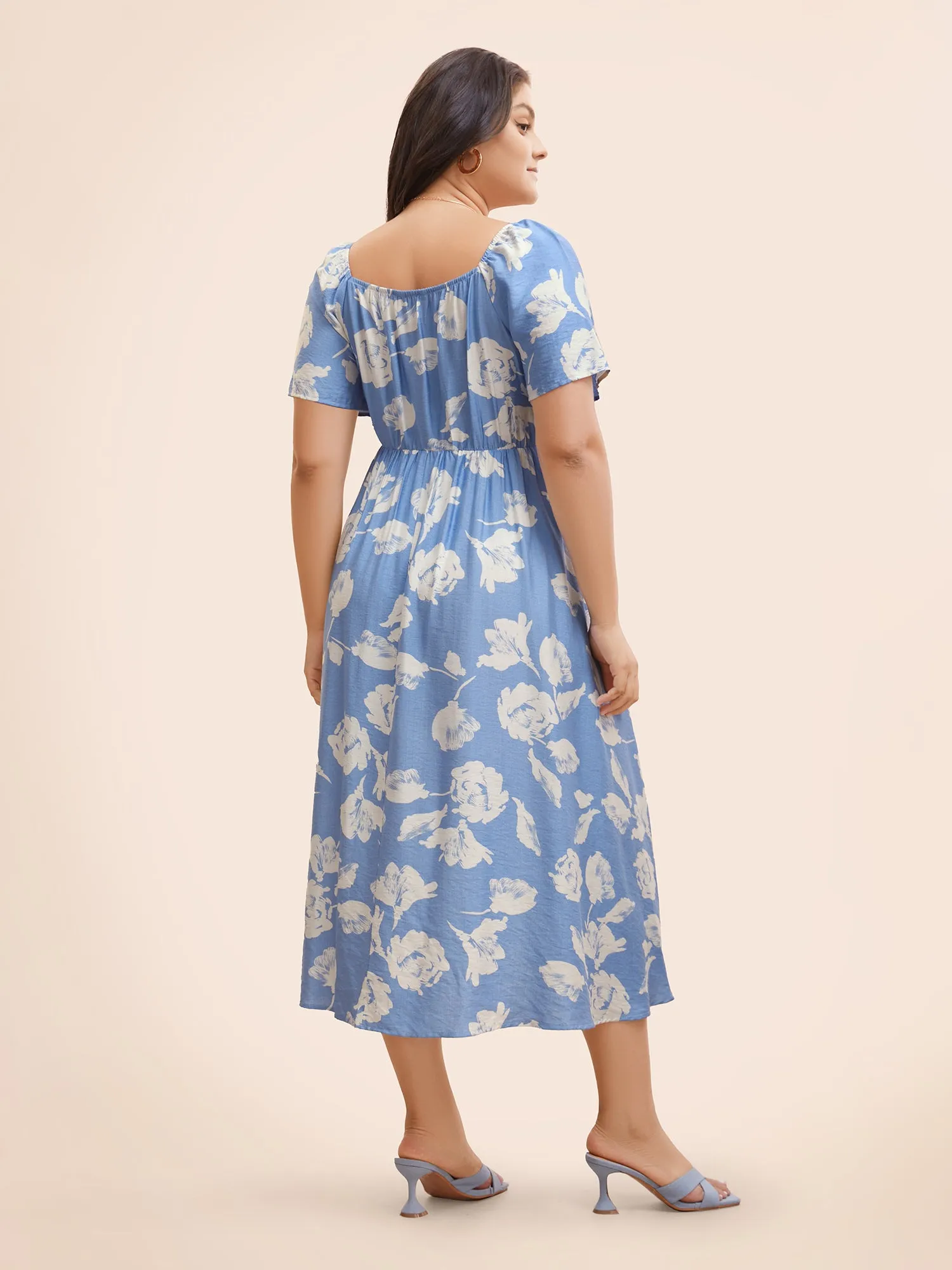 Square Neck Silhouette Floral Print Shirred Dress sold by Bloomchic product image thumbnail 4