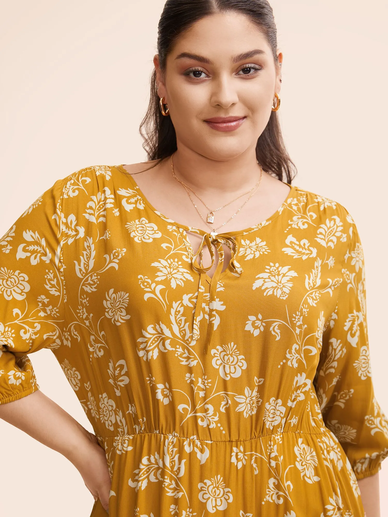 Floral Lantern Sleeve Ruffle Layered Hem Dress sold by Bloomchic product image thumbnail 3