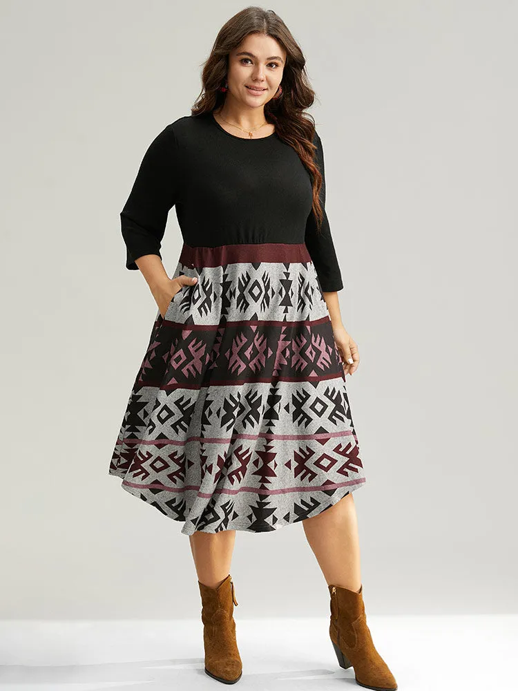 Christmas Geometric Contrast Curved Hem Dress sold by Bloomchic product image thumbnail 2