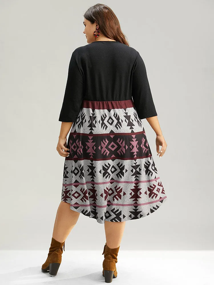 Christmas Geometric Contrast Curved Hem Dress sold by Bloomchic product image thumbnail 3