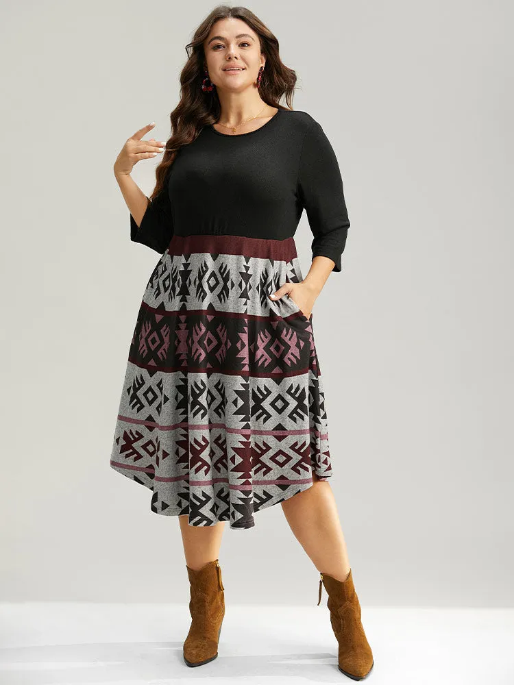 Christmas Geometric Contrast Curved Hem Dress sold by Bloomchic product image thumbnail 4