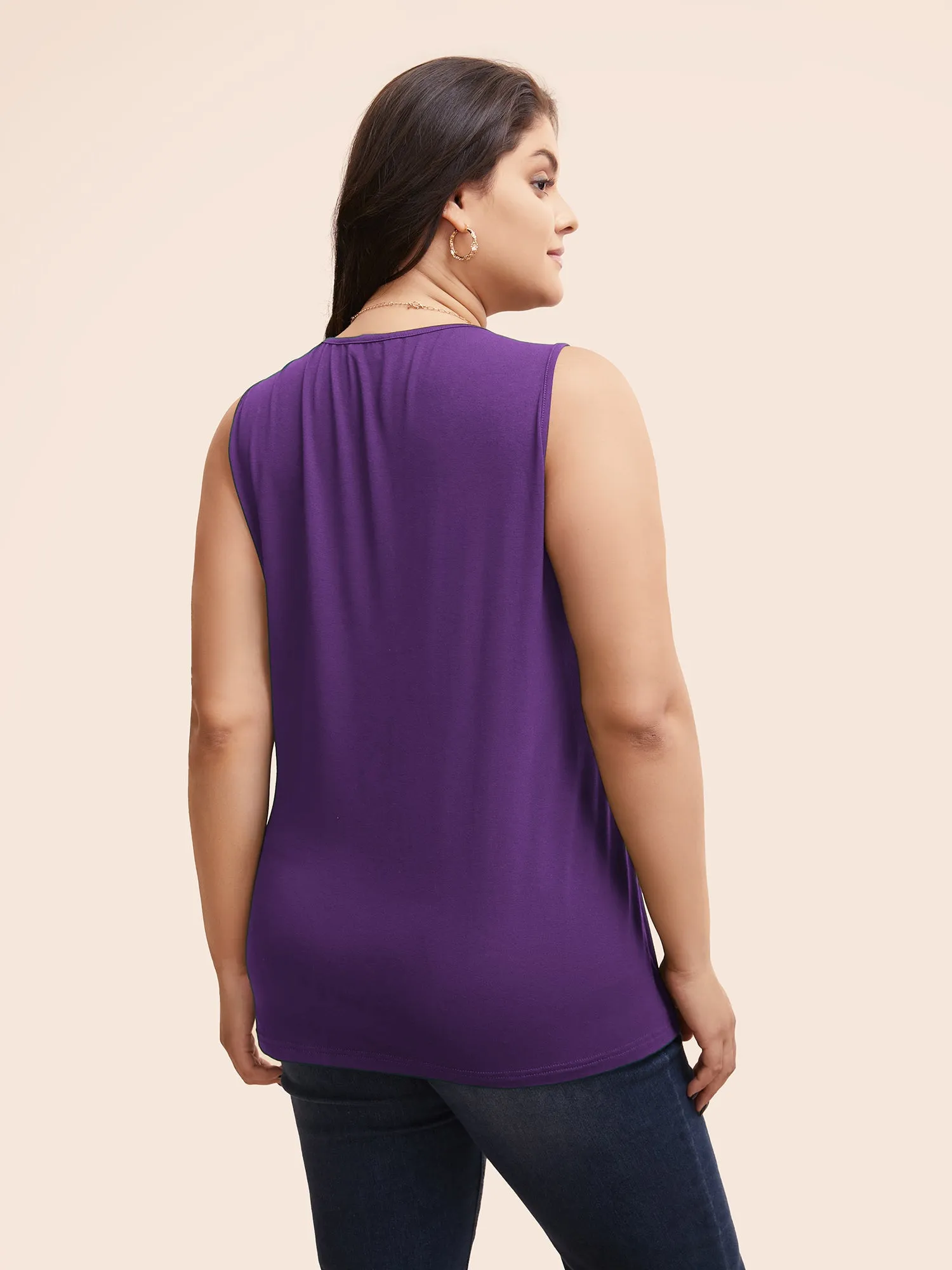 Supersoft Essentials Plain V Neck Twist Front Tank Top sold by Bloomchic product image thumbnail 4