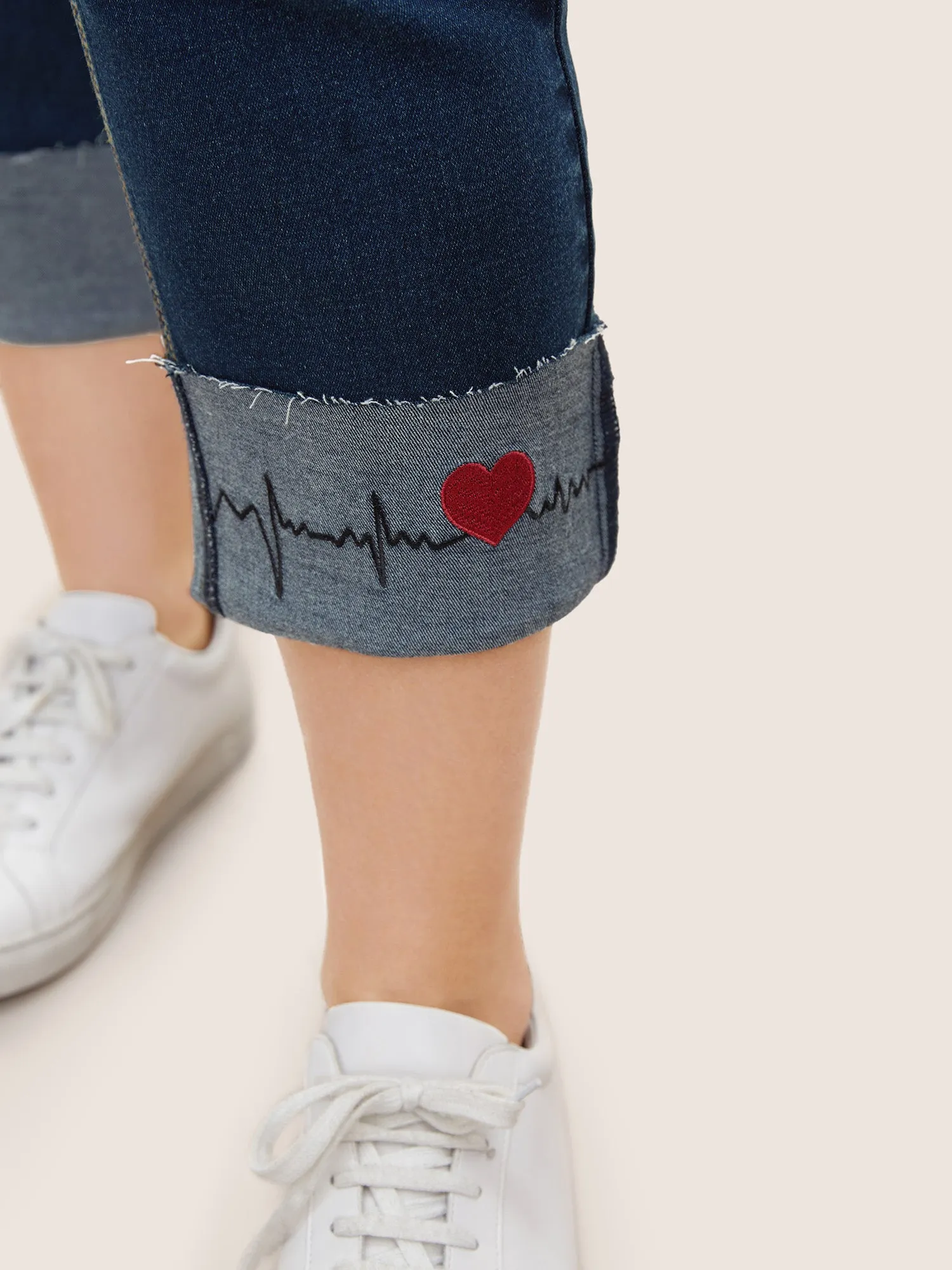 Heartbeat Embroidered Roll Hem Dark Wash Cropped Jeans sold by Bloomchic product image thumbnail 3