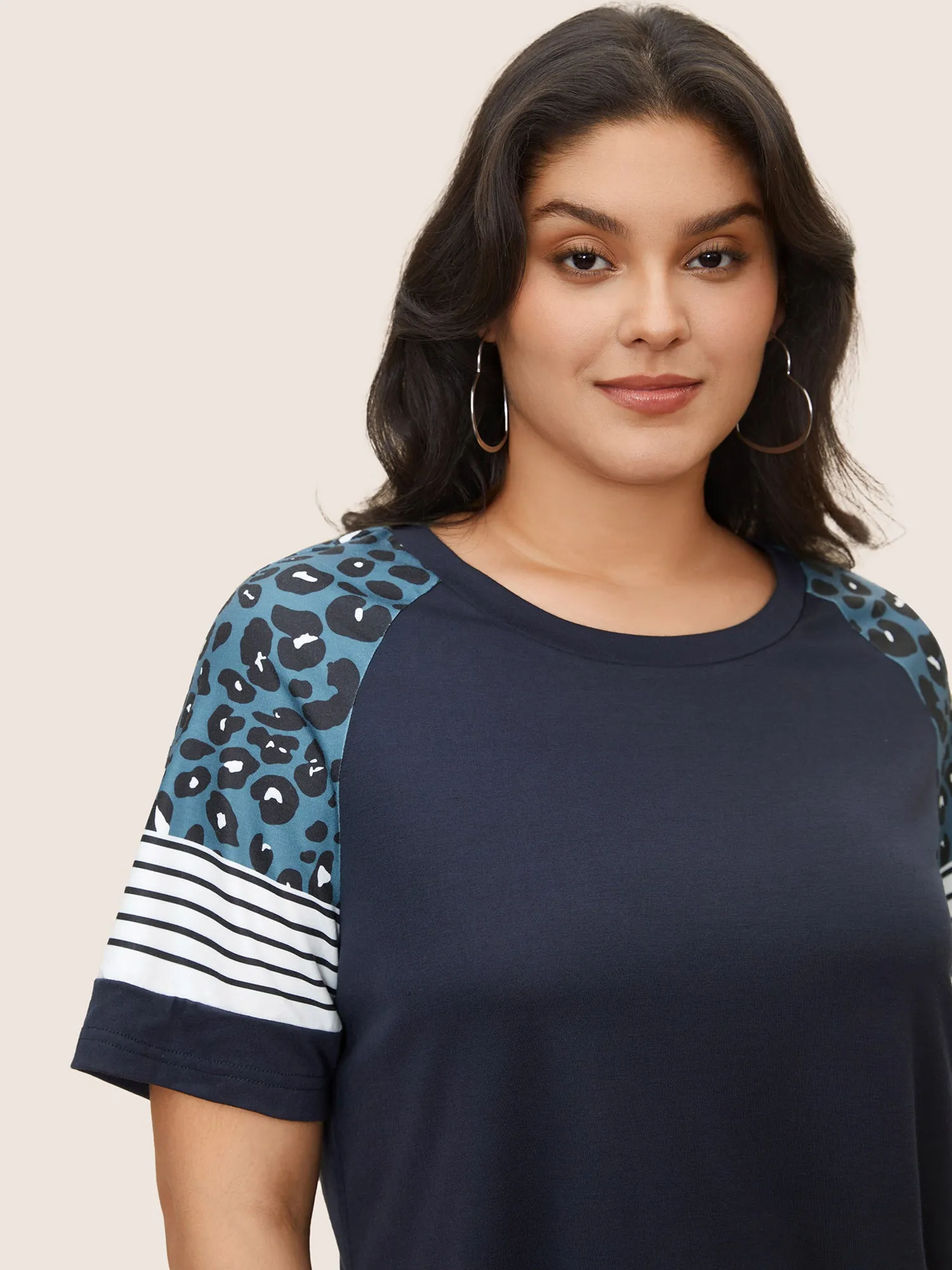 Stripes Leopard Patchwork Raglan Sleeve T-shirt sold by Bloomchic product image thumbnail 4