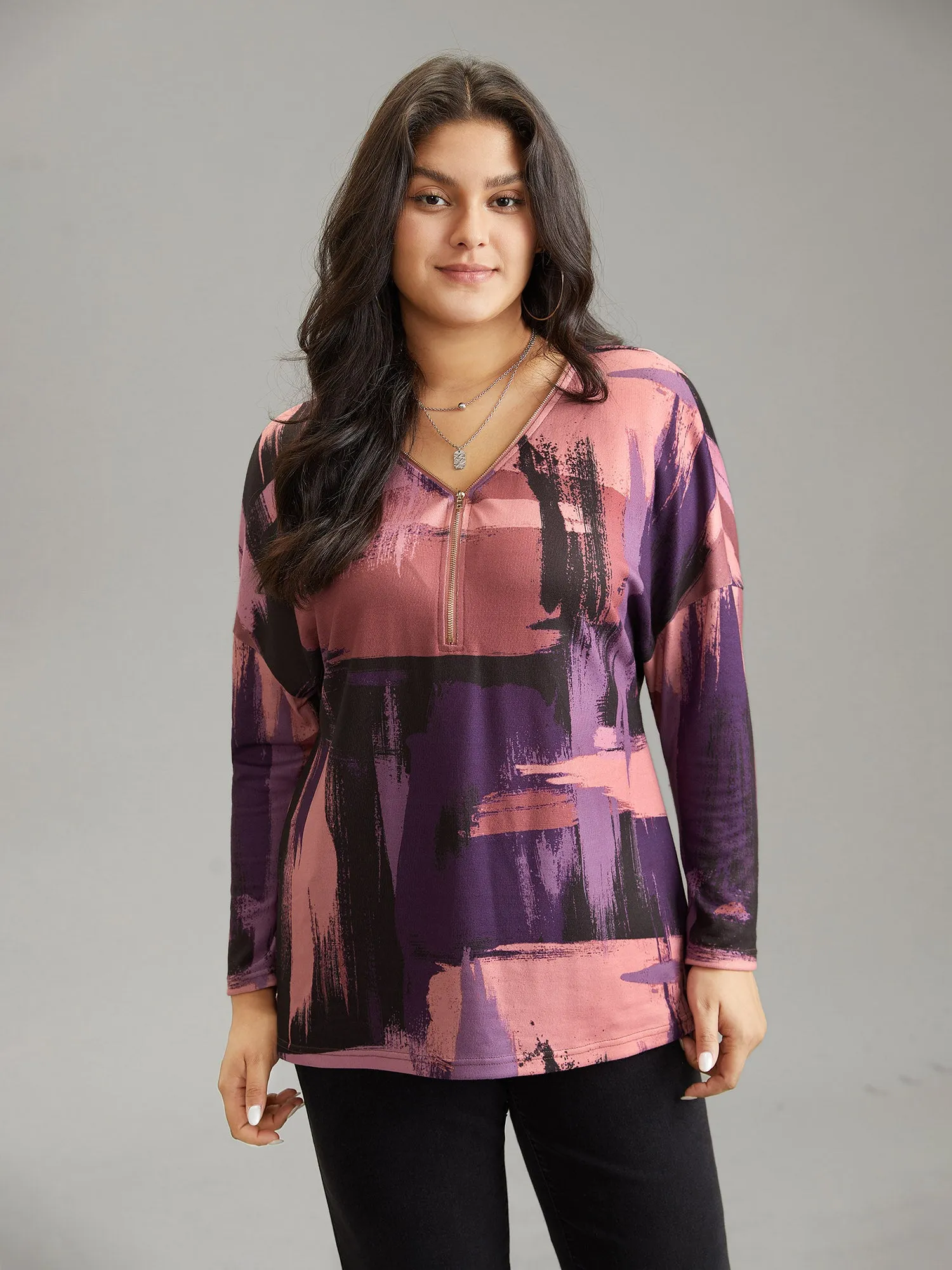 Contrast Colorblock Brush Print Half Zip T-shirt sold by Bloomchic product image thumbnail 3
