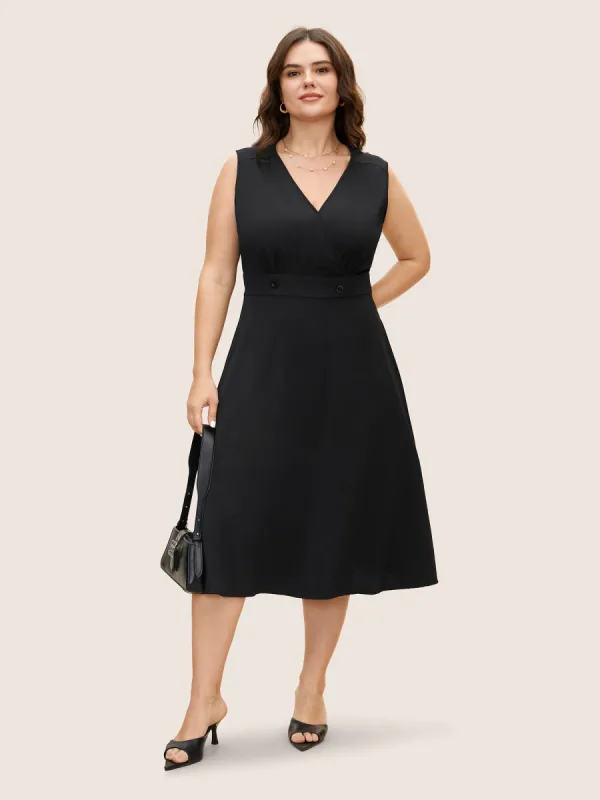 V Neck Plain Split Hem Sleeveless Midi Dress sold by Bloomchic