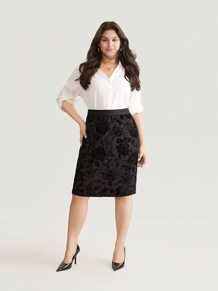 Flocking Silhouette Floral Print Bodycon Skirt sold by Bloomchic product image thumbnail 3