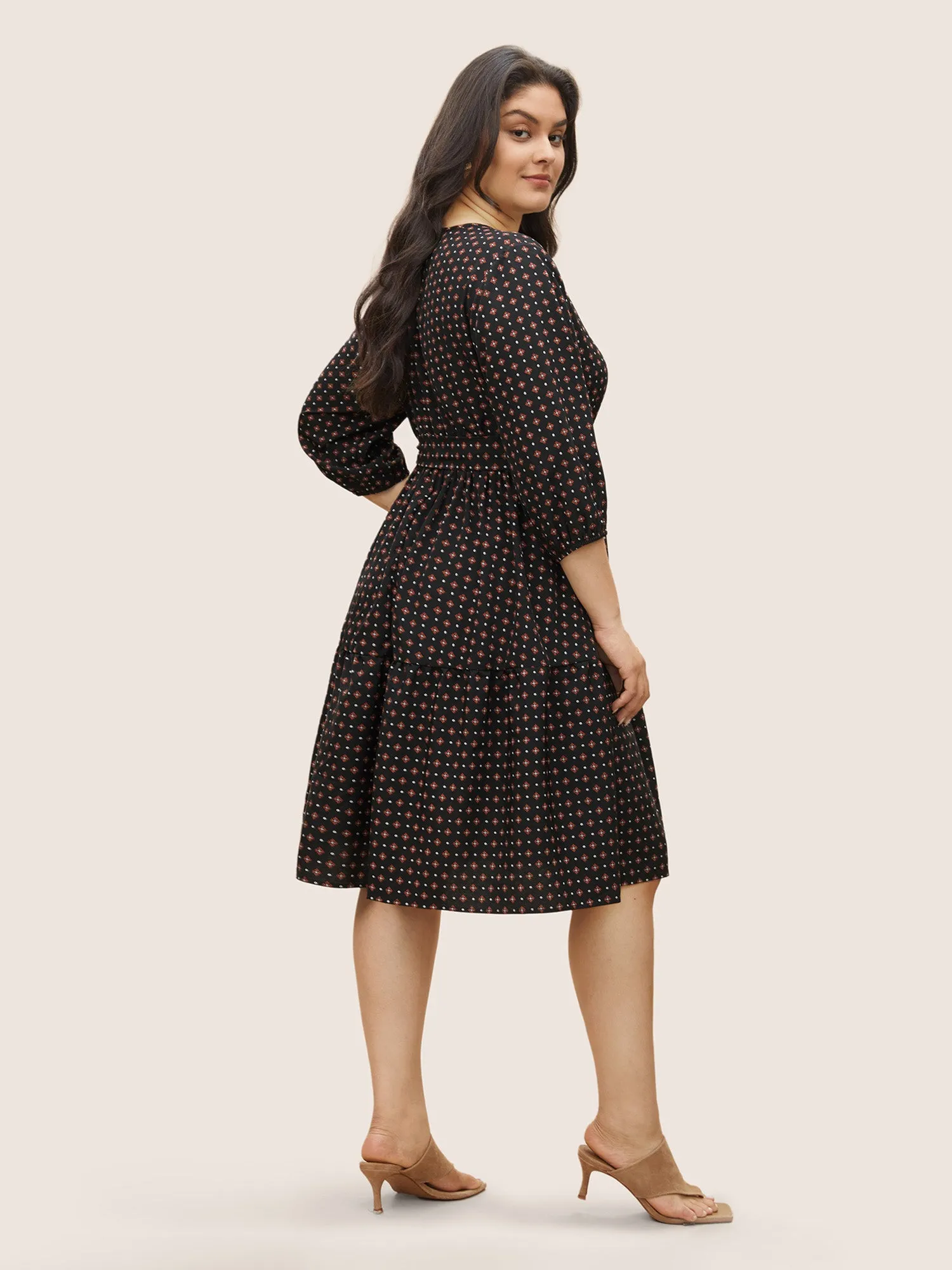 Geometric Graphic Belted Pocket V Neck Dress sold by Bloomchic product image thumbnail 3