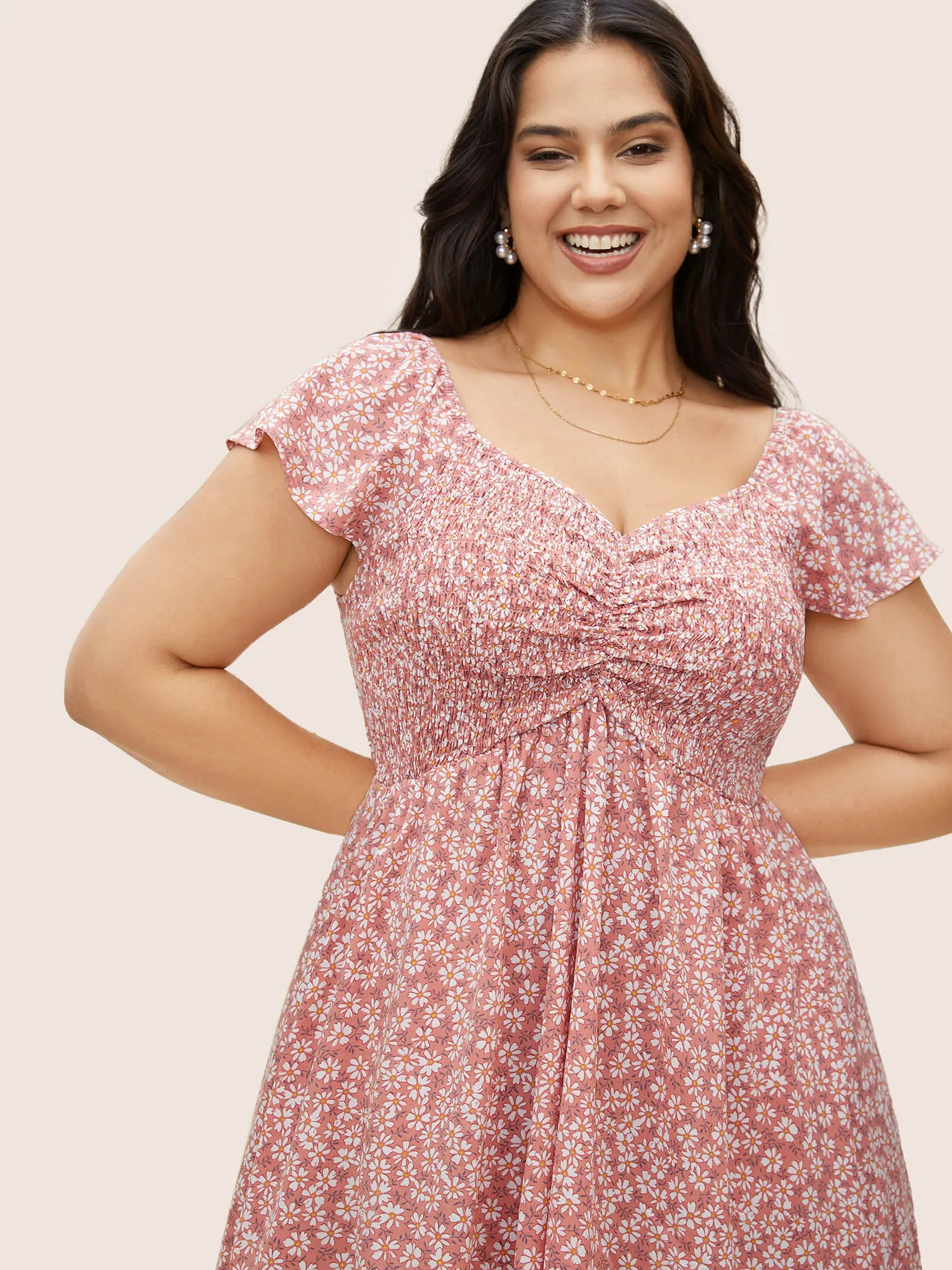 Ditsy Floral Heart Neckline Ruched Ruffle Sleeve Dress sold by Bloomchic product image thumbnail 4