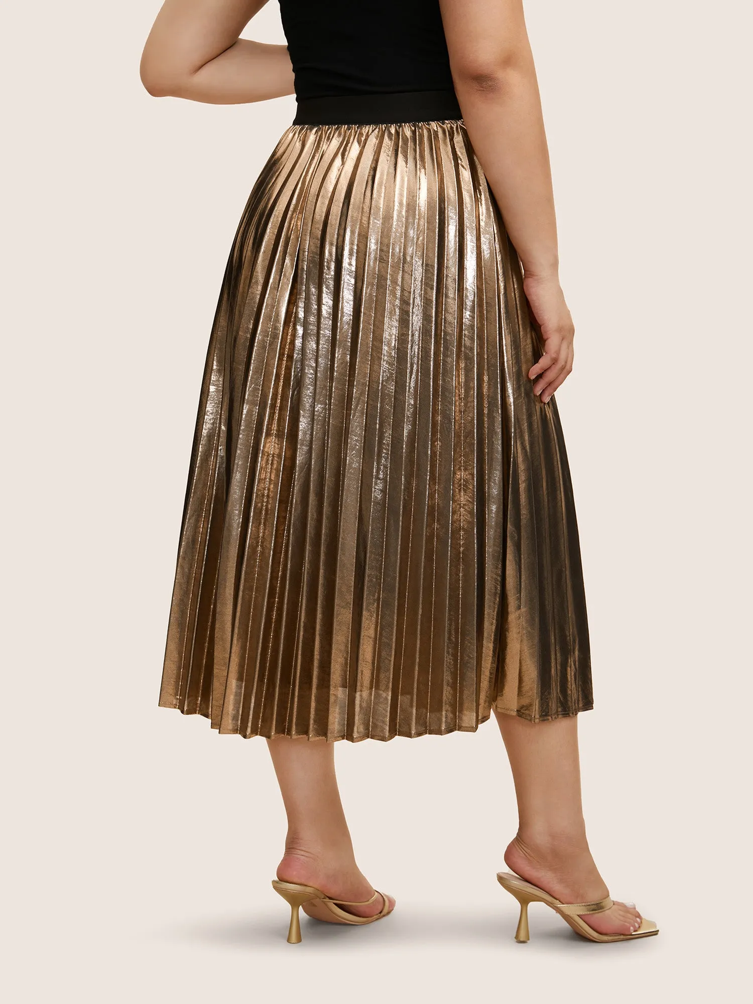 Glitter Metallic Luster Knitted Pleated Skirt sold by Bloomchic product image thumbnail 2