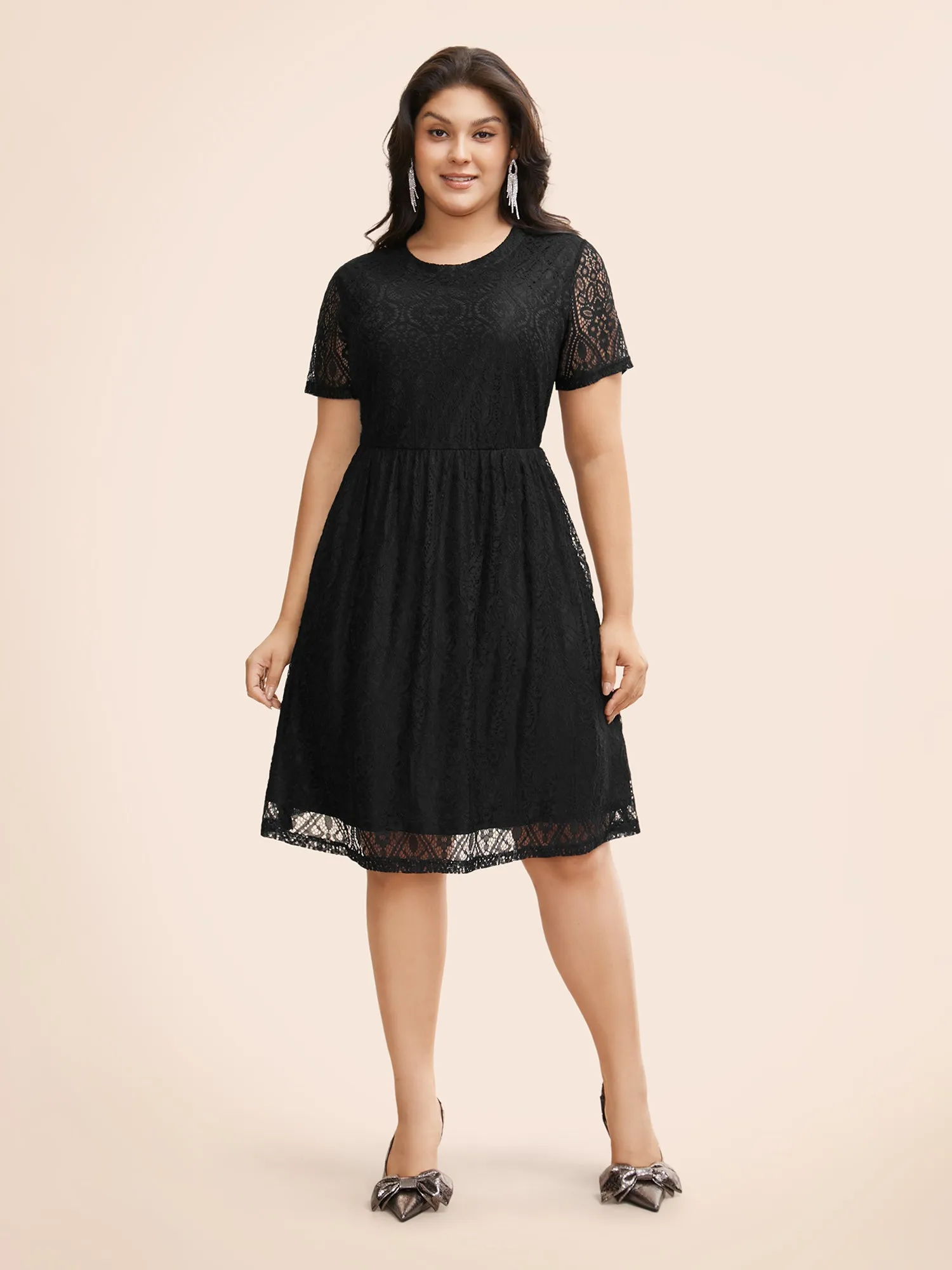 Round Neck Lace Patchwork Mesh Dress sold by Bloomchic product image thumbnail 3