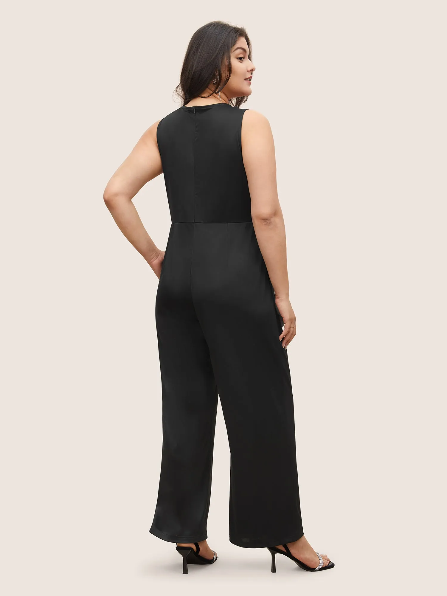 Solid Patchwork Pocket Square Neck Sleeveless Jumpsuit sold by Bloomchic product image thumbnail 4