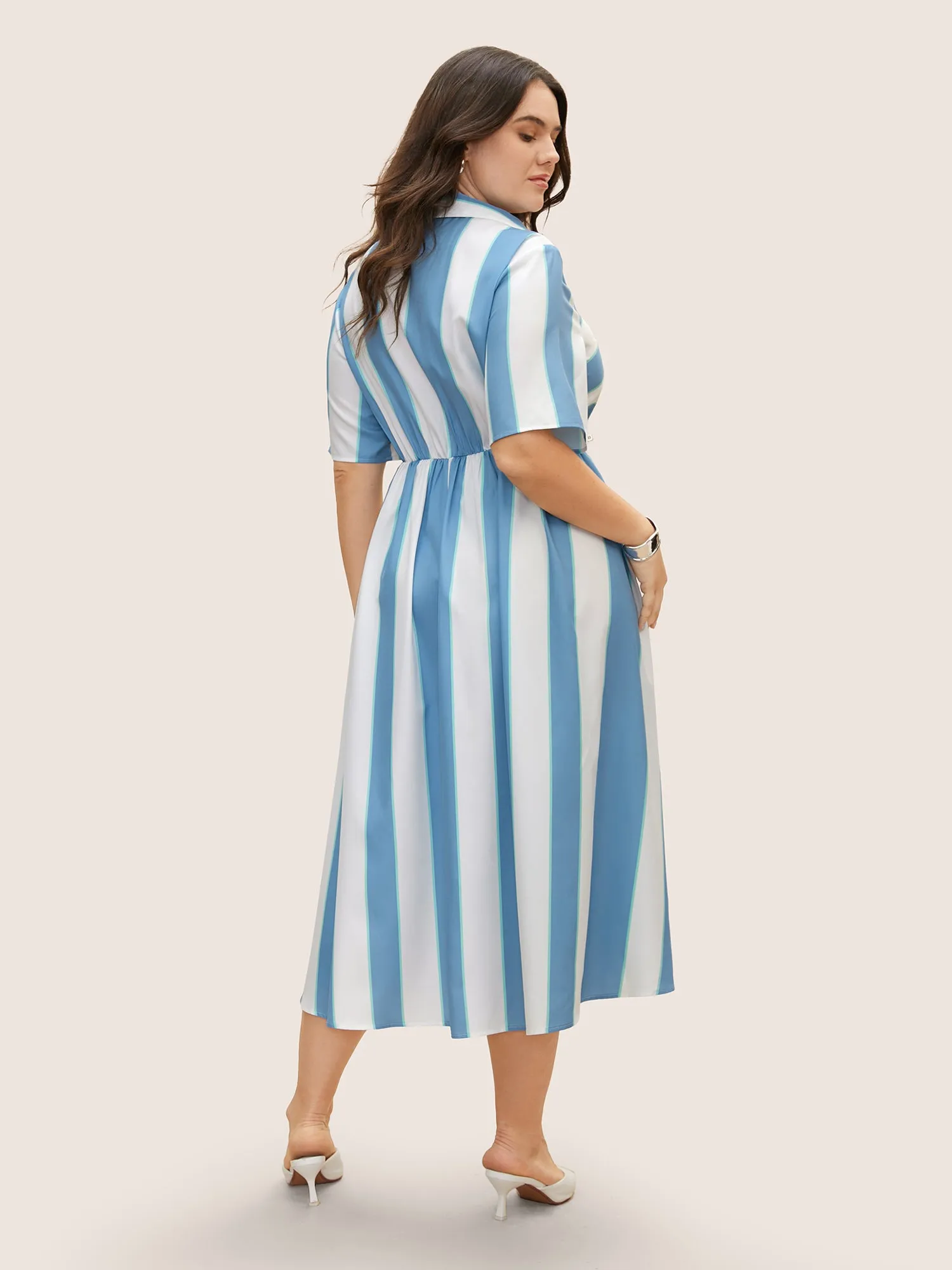 Geometric Surplice Neck Tie Knot Midi Dress sold by Bloomchic product image thumbnail 4