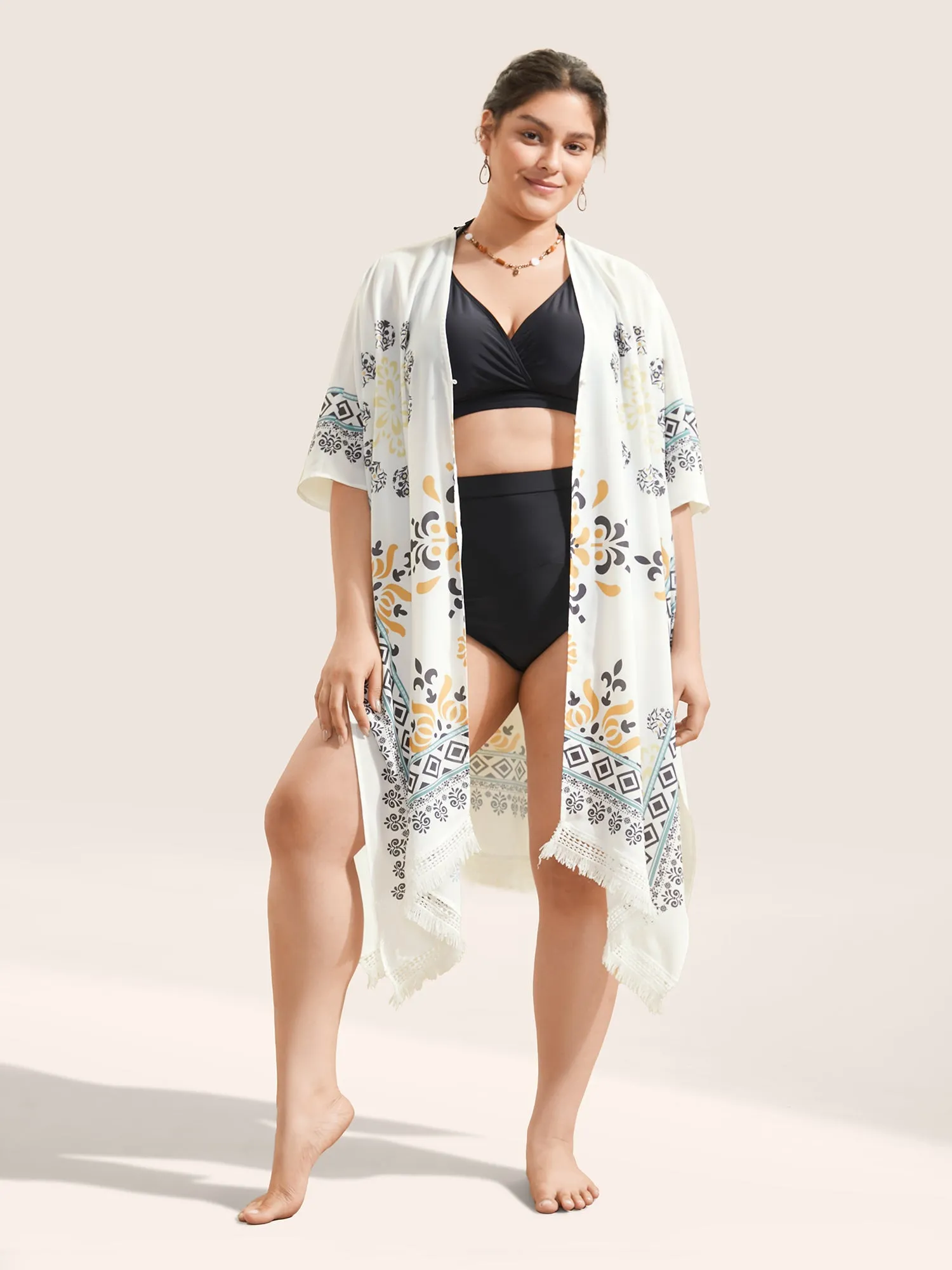 Boho Print Lace Panel Raglan Sleeve Fringe Hem Kimono sold by Bloomchic product image thumbnail 3