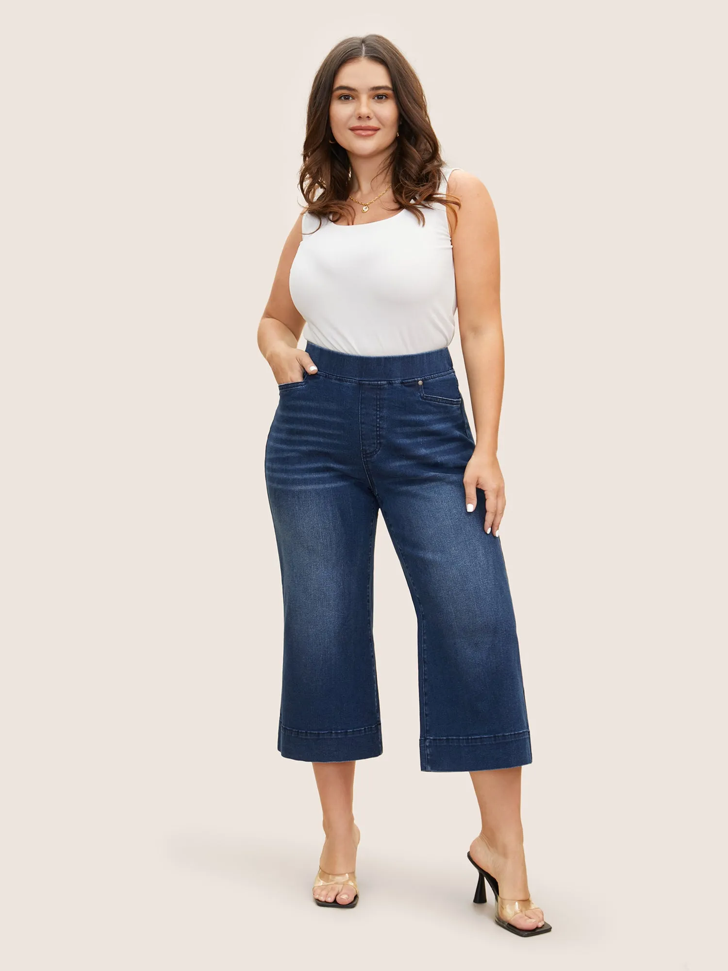 Dark Wash Elastic Waist Wide Leg Cropped Jeans sold by Bloomchic product image thumbnail 3