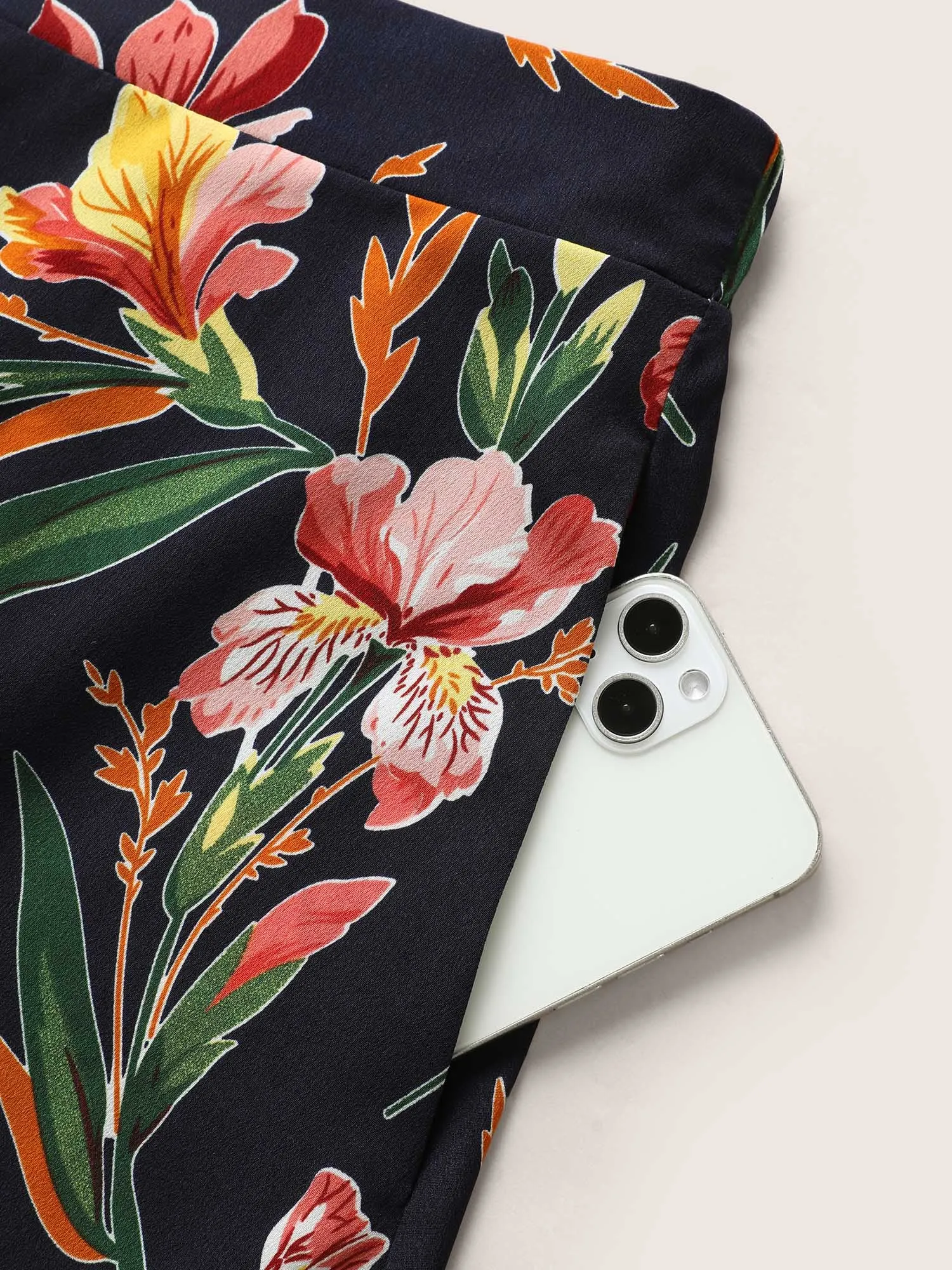 Floral Print Side Seam Pocket Skirt sold by Bloomchic product image thumbnail 5