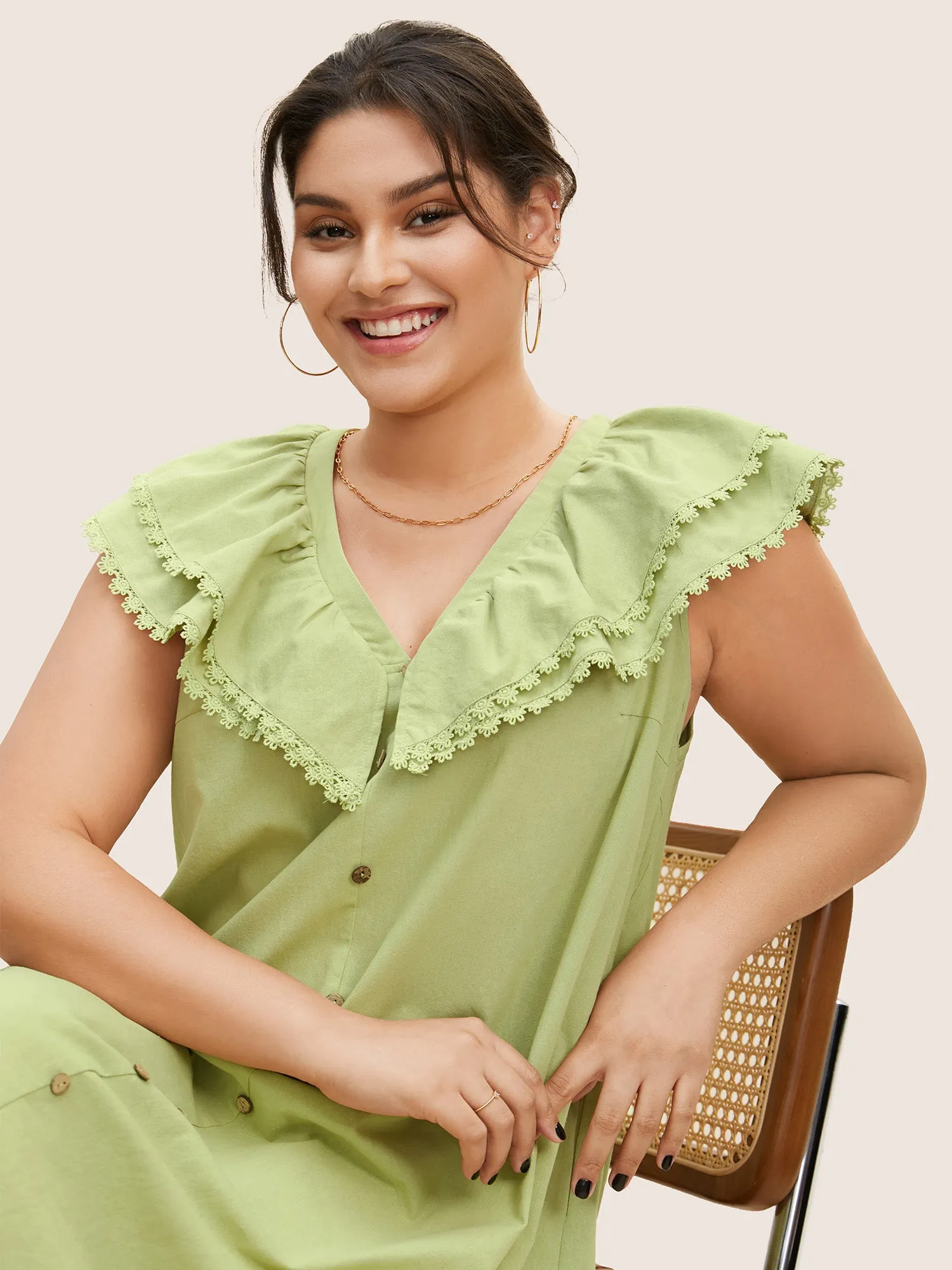 Lace Patchwork Button Detail Tiered Ruffles Dress sold by Bloomchic product image thumbnail 4