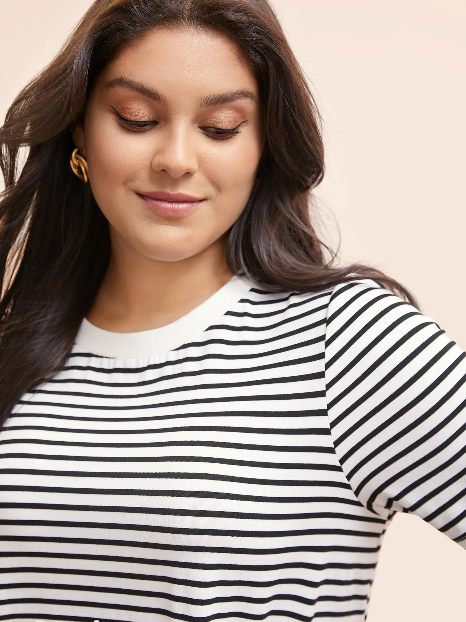 Striped Crew Neck Rib Knit T-shirt sold by Bloomchic product image thumbnail 3