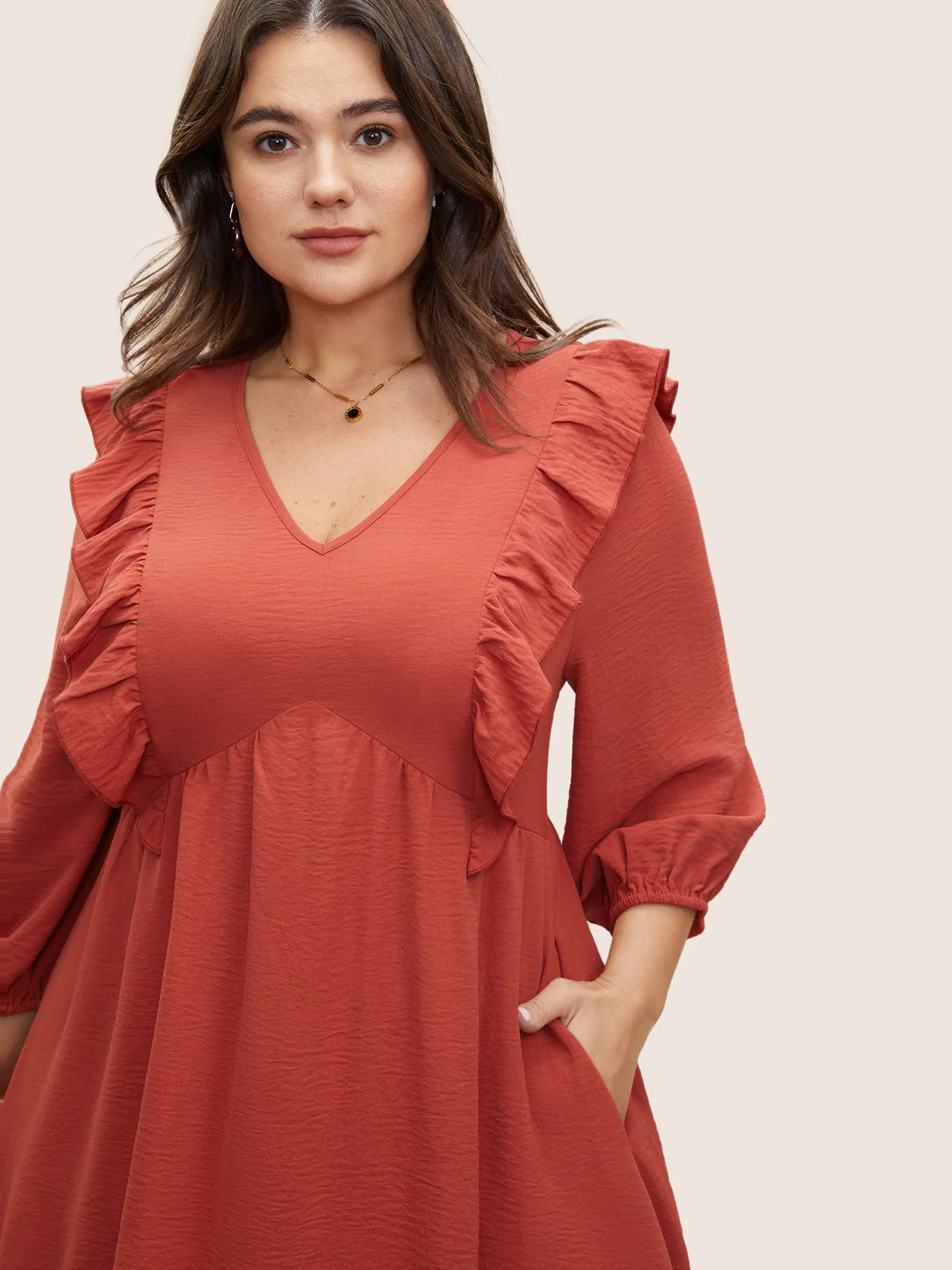 Patchwork Ruffles Pocket Elastic Waist Crepe Dress sold by Bloomchic product image thumbnail 4