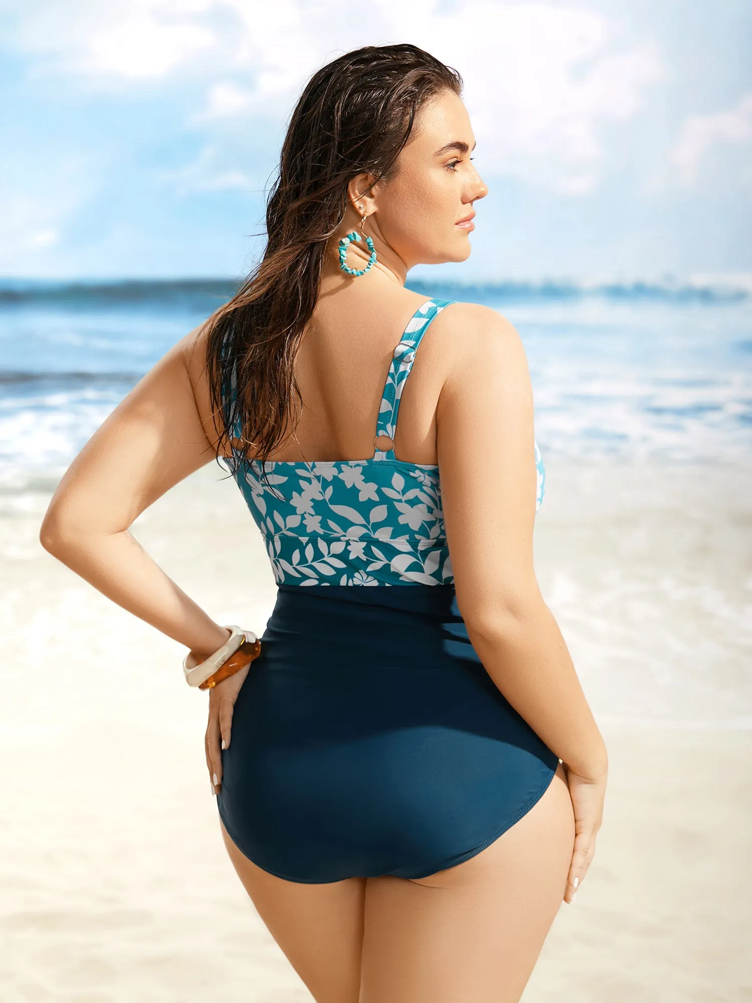 Silhouette Floral Print Patchwork Gathered One Piece Swimsuit sold by Bloomchic product image thumbnail 2