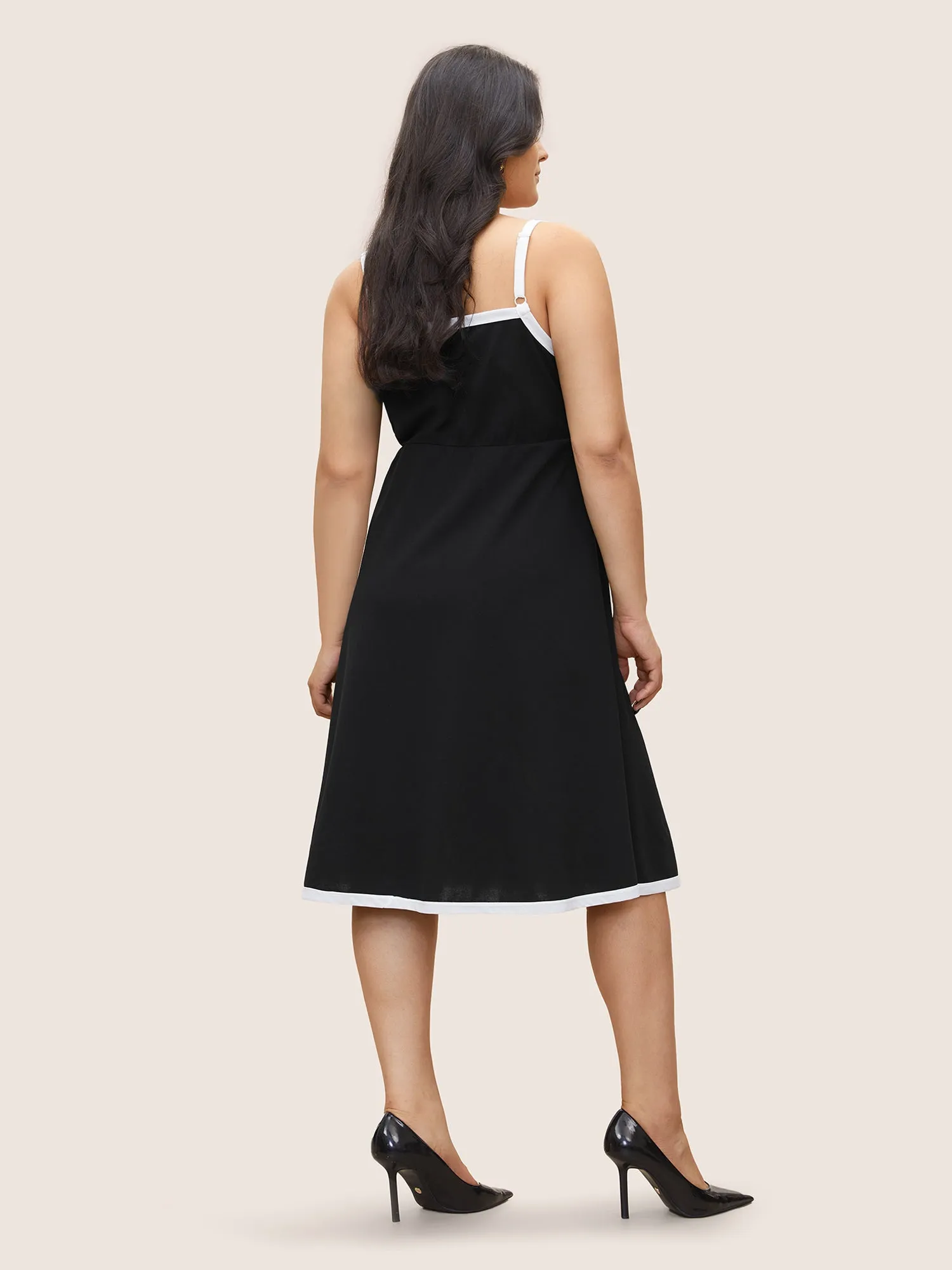 Contrast Trim Adjustable Straps Dress sold by Bloomchic product image thumbnail 3